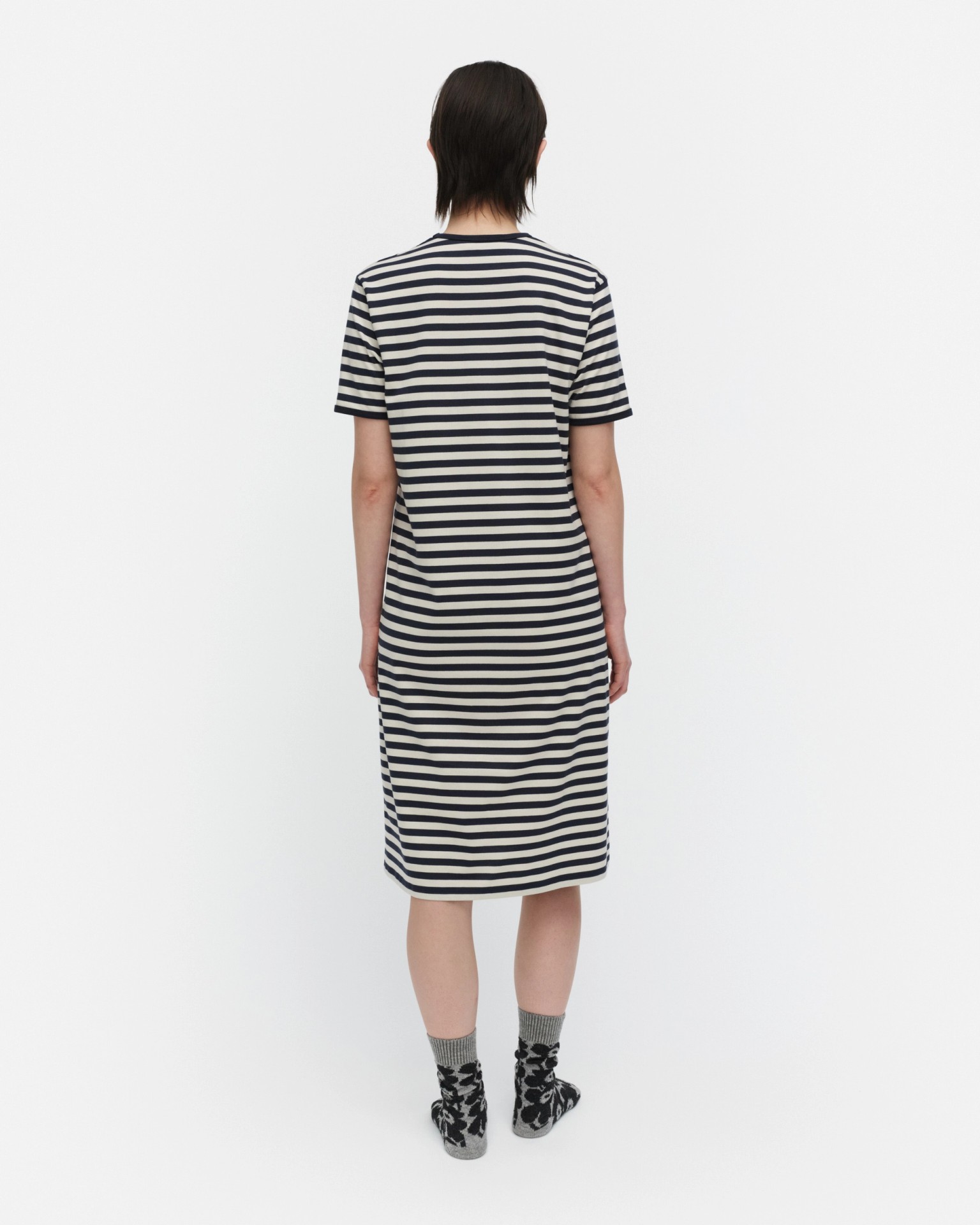 Hetta II Tasaraita, Nightgown, dark navy, off white,