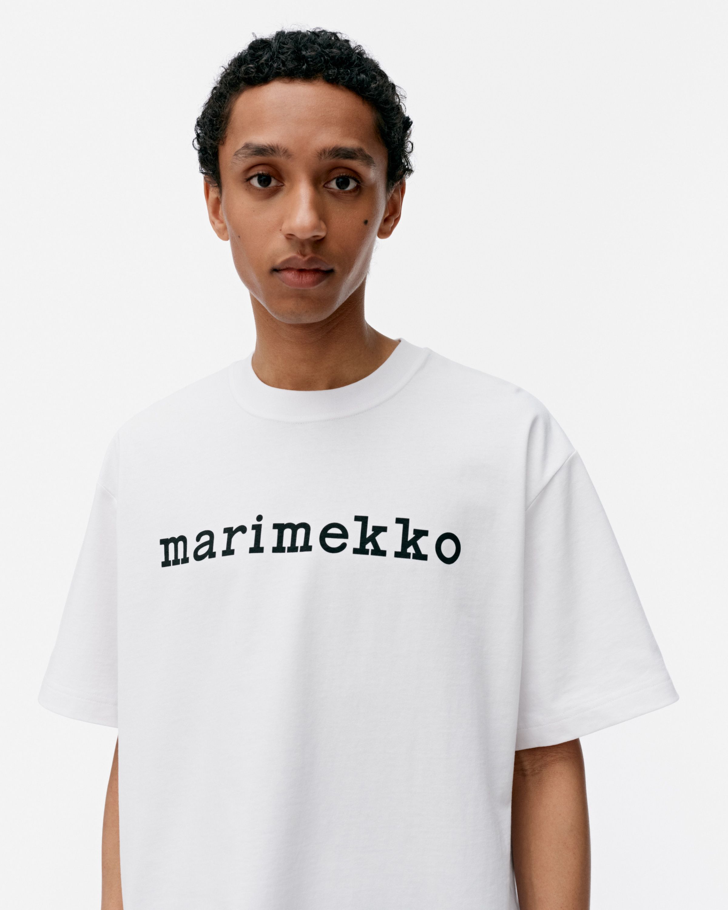 Veisto Logo Placement Shirt | Marimekko