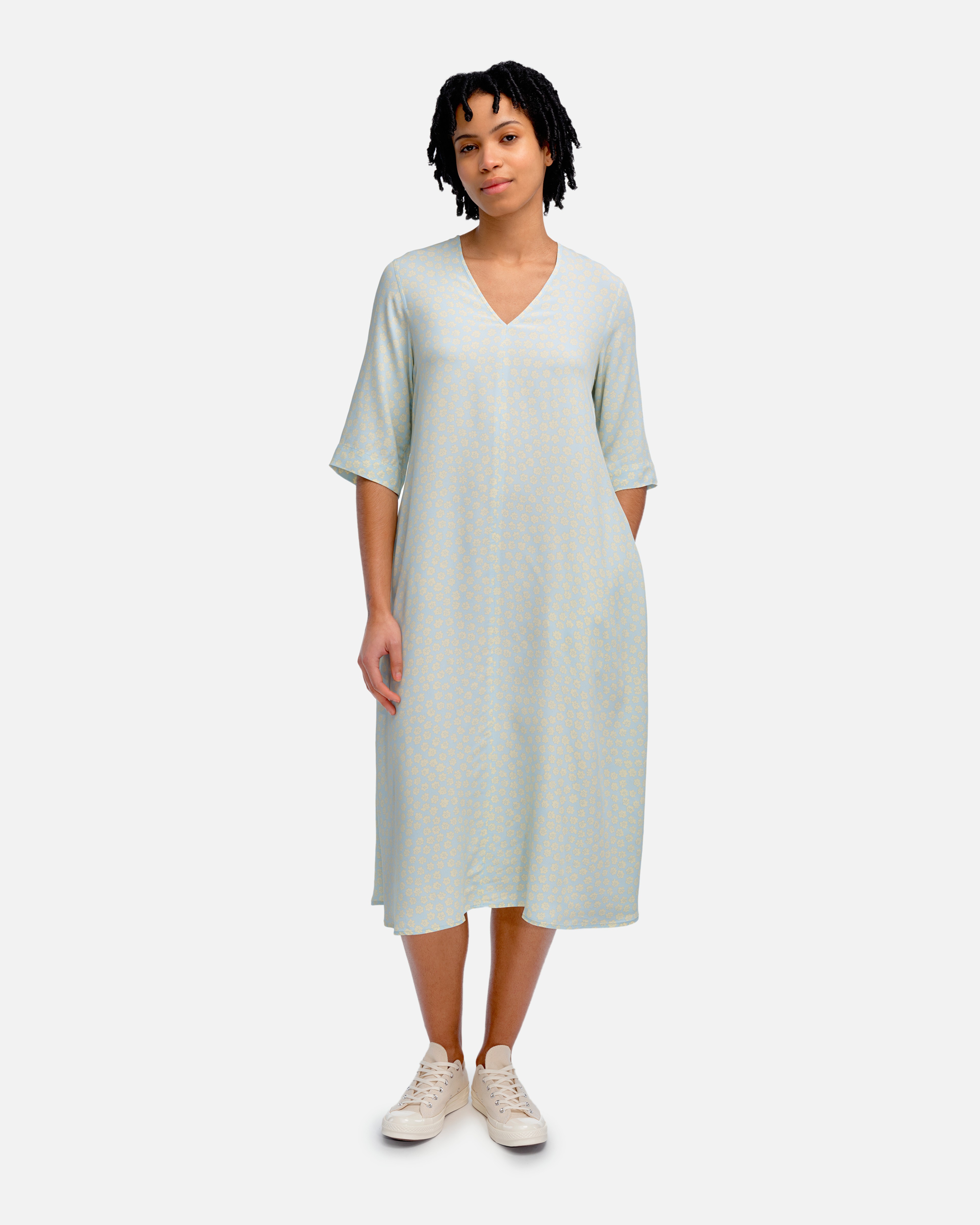 Haaveellinen Pukettimeri, Viscose dress, light blue, light yellow,
