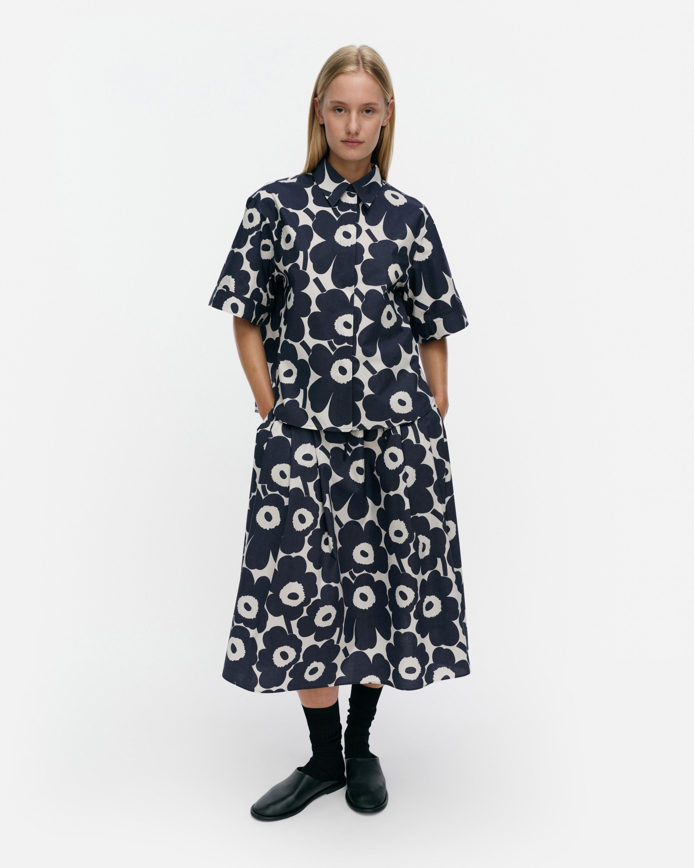 Pisteinen Unikko jersey dress black,dark gray | Marimekko