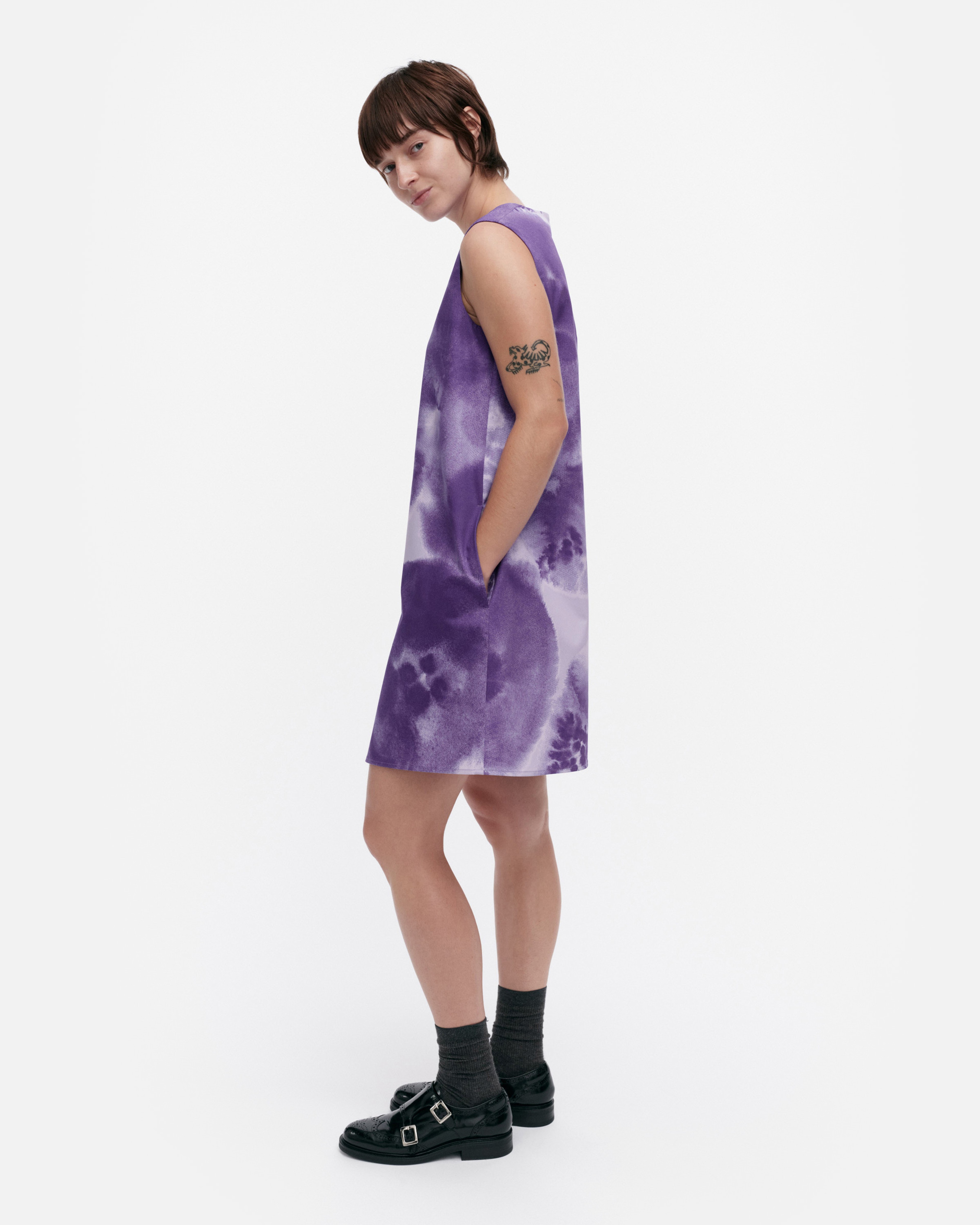 Siluetti Kehäkukka, Marimini dress, purple, lilac,