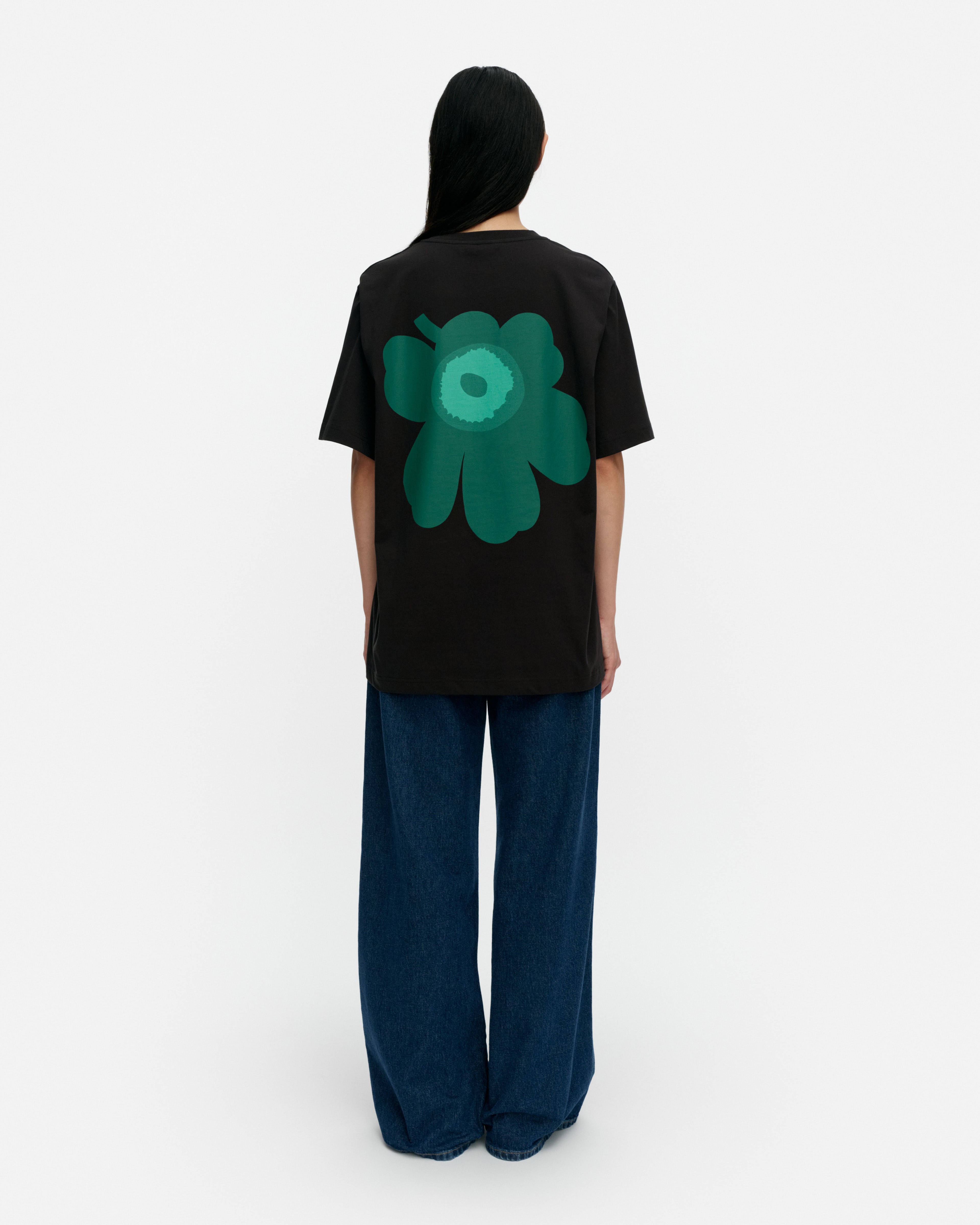 Ae Embla Unikko Placement Kioski t-shirt