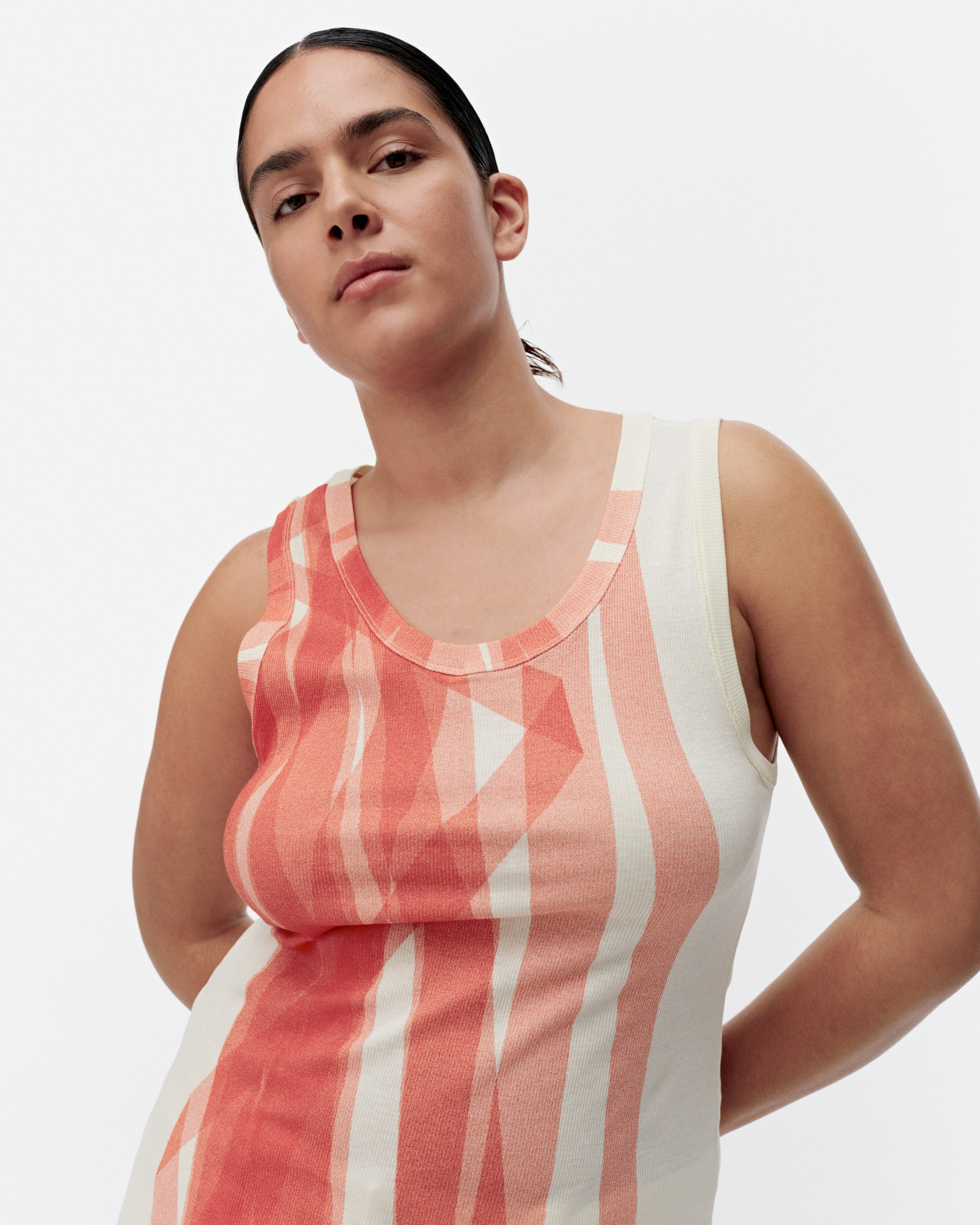 Ohut Vire, Top, light yellow, orange,