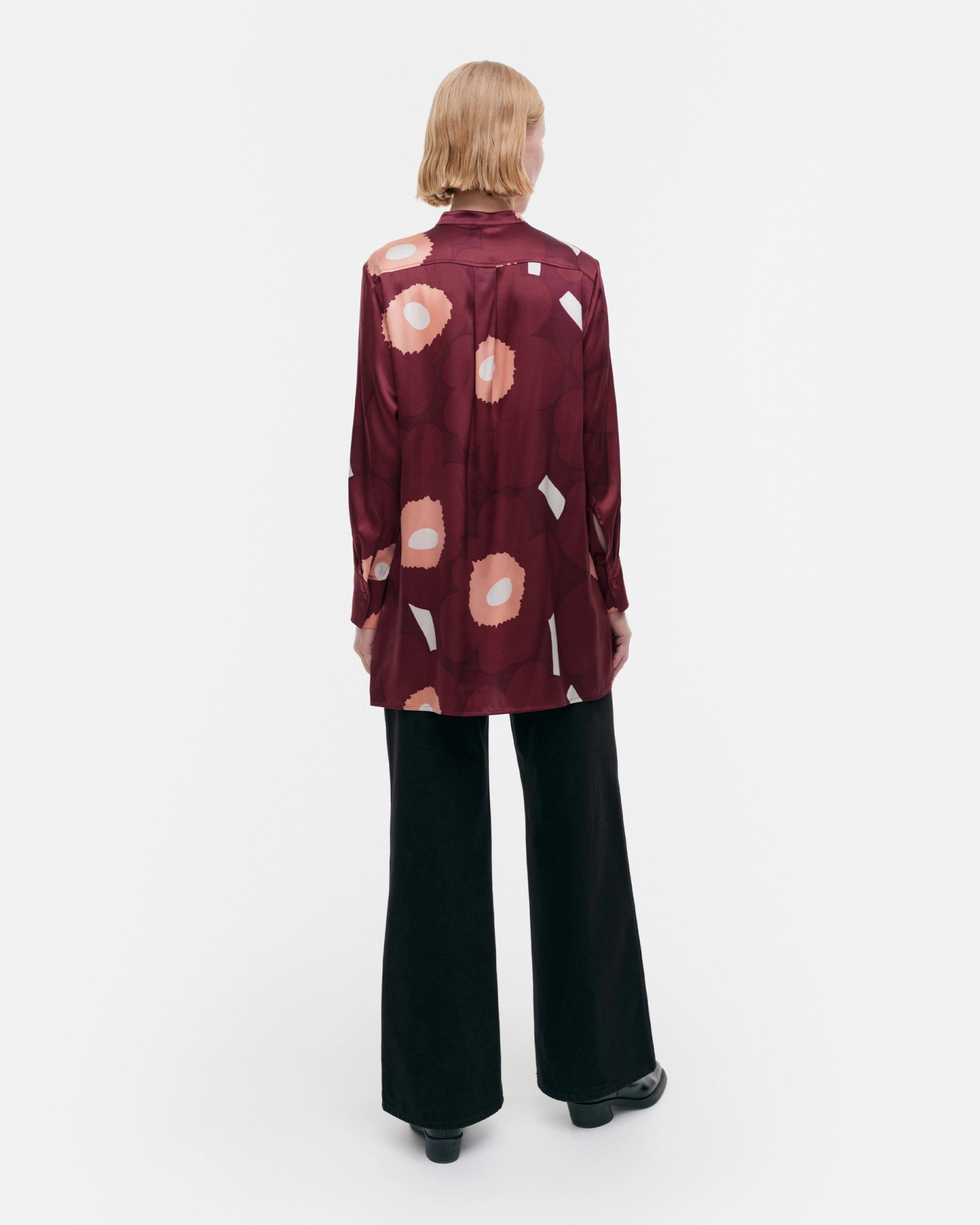 Tiina Unikko, Silk tunic, dark red, wine red, light pink,