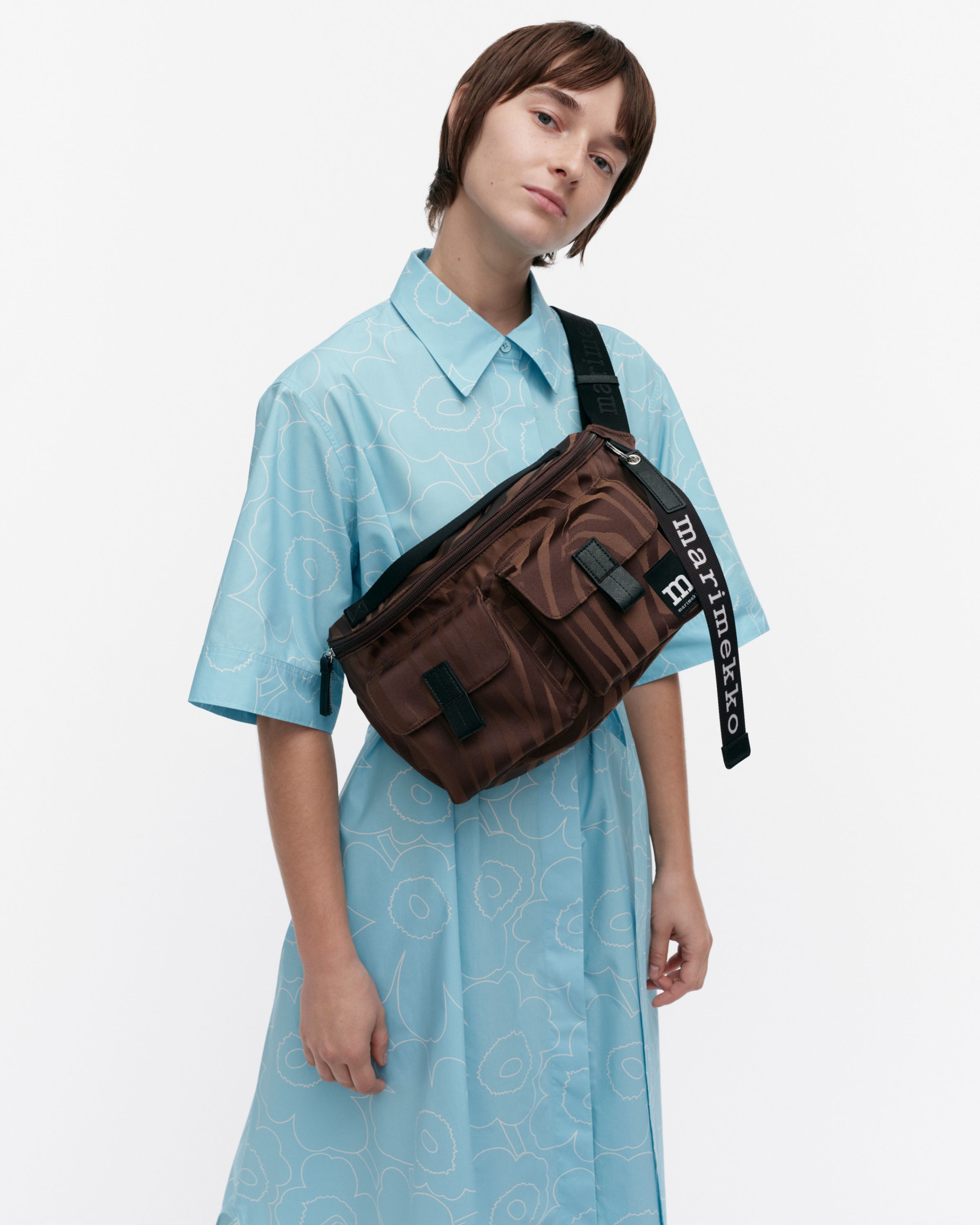 Sling Bag M Jokuraita, Sac porté épaule, marron, marron foncé,