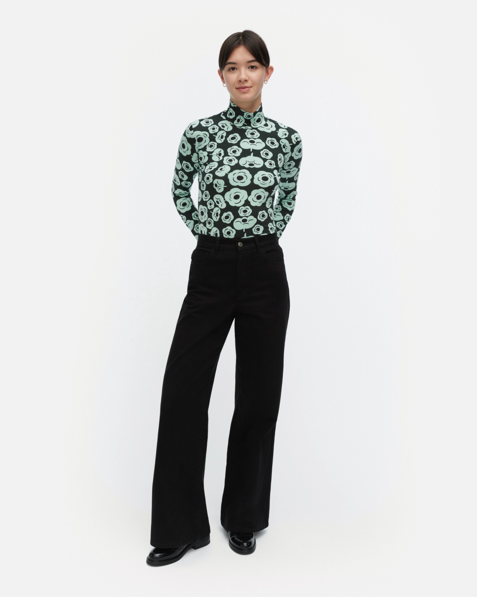 Armas Tumma, Turtleneck shirt, dark green, turquoise, black,