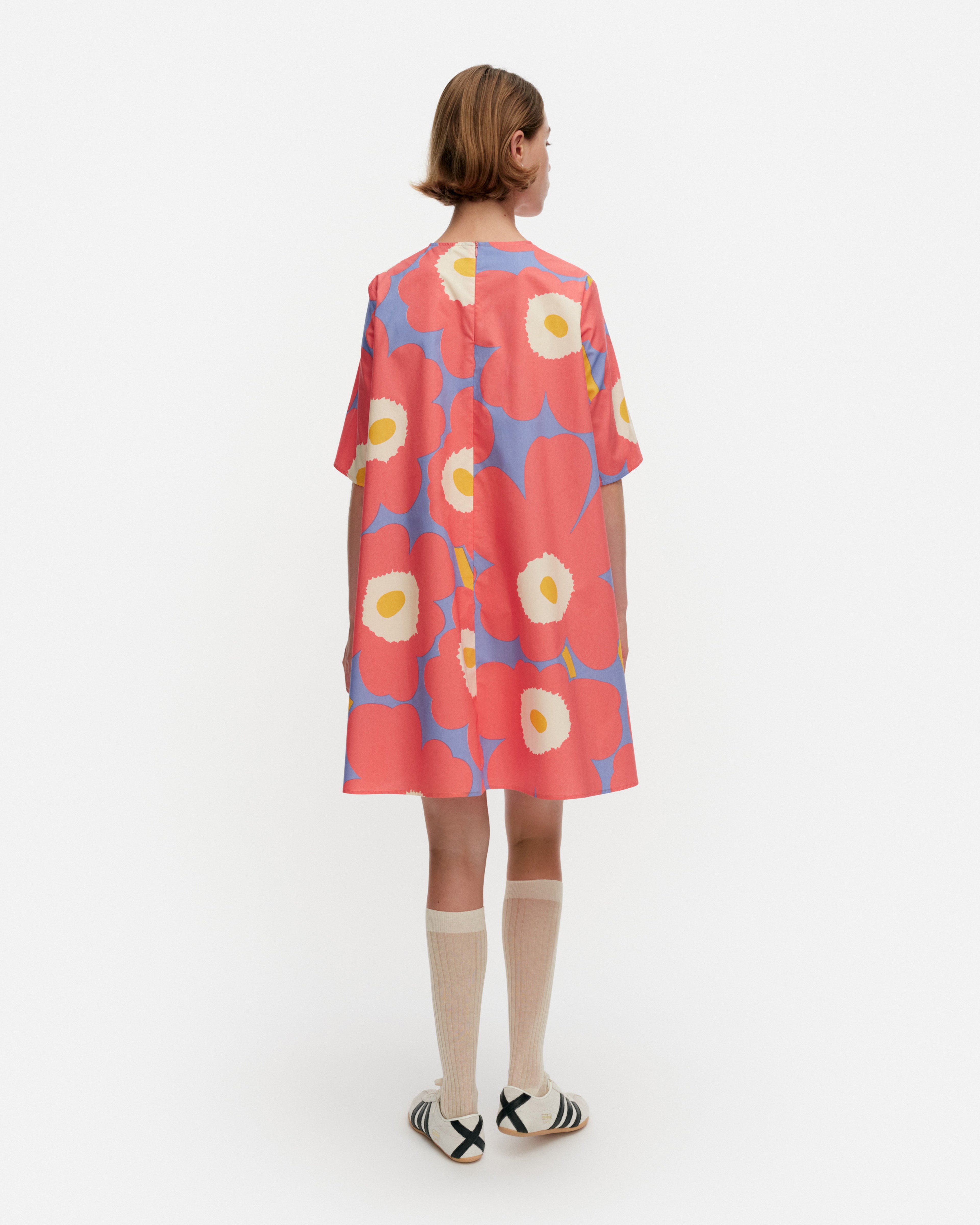 Kukkiva Unikko, Dress, red, blue, orange,