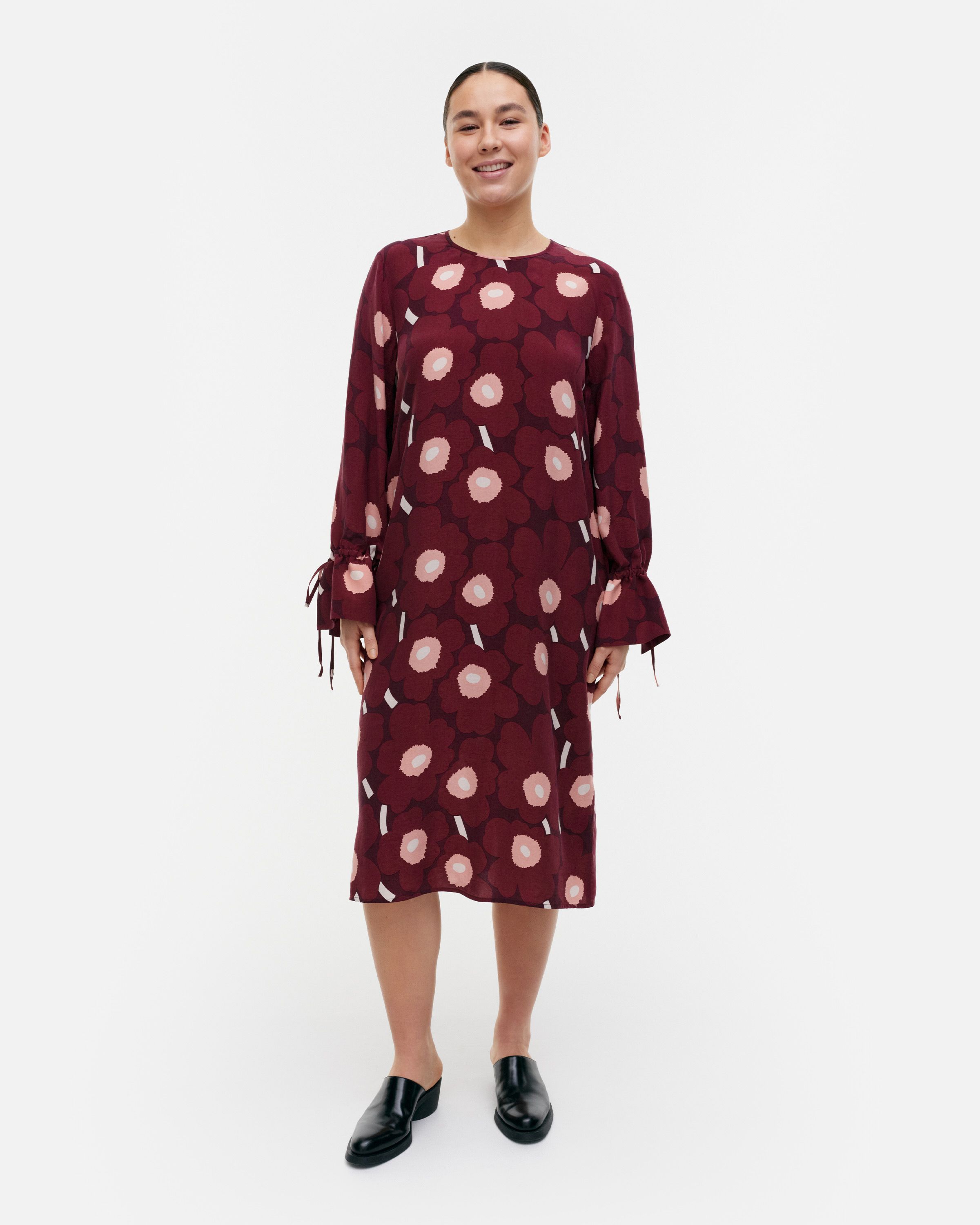 Lahjat Unikko Dress