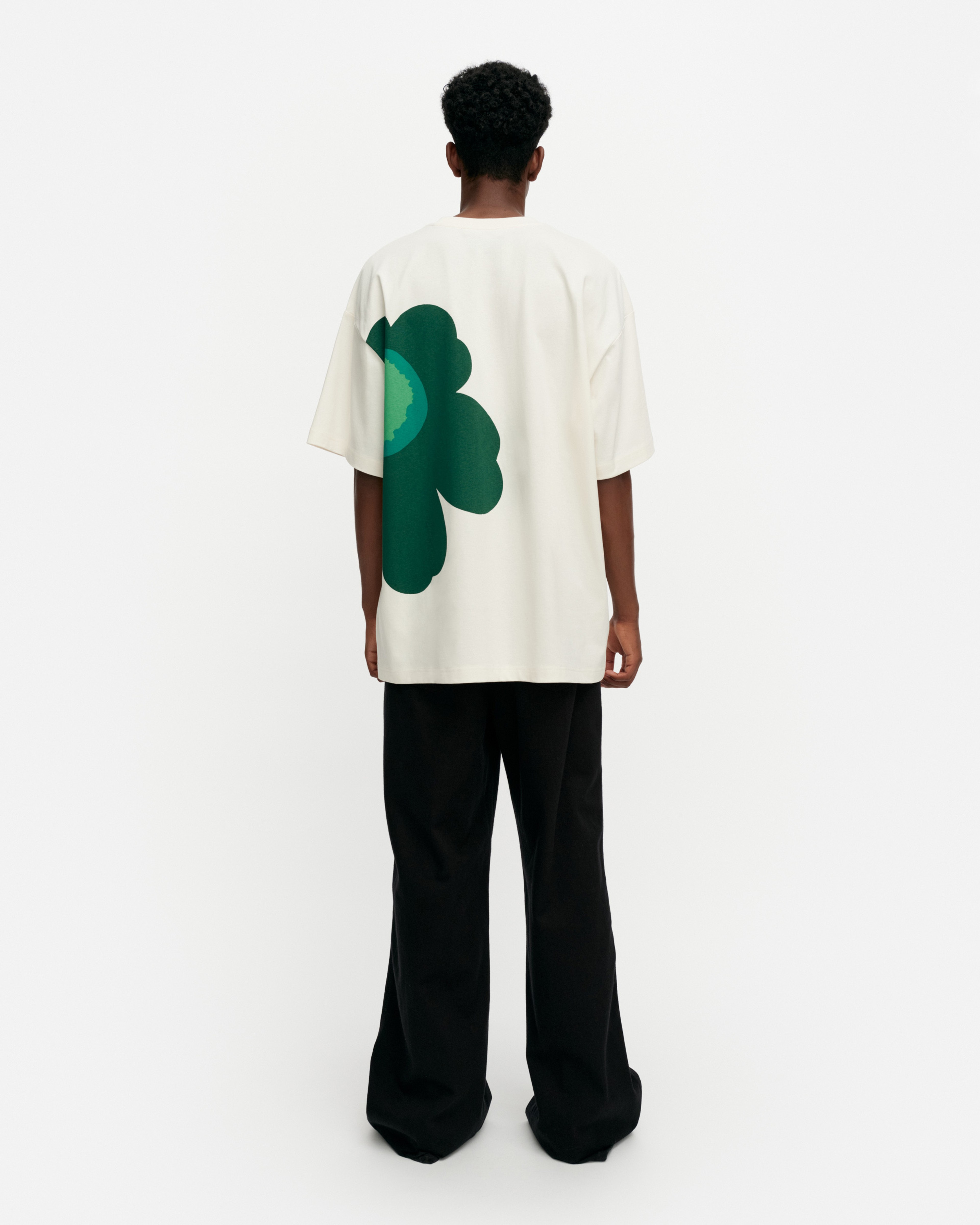 Nopeus Unikko Placement, Kioski shirt, off white, dark green, green,