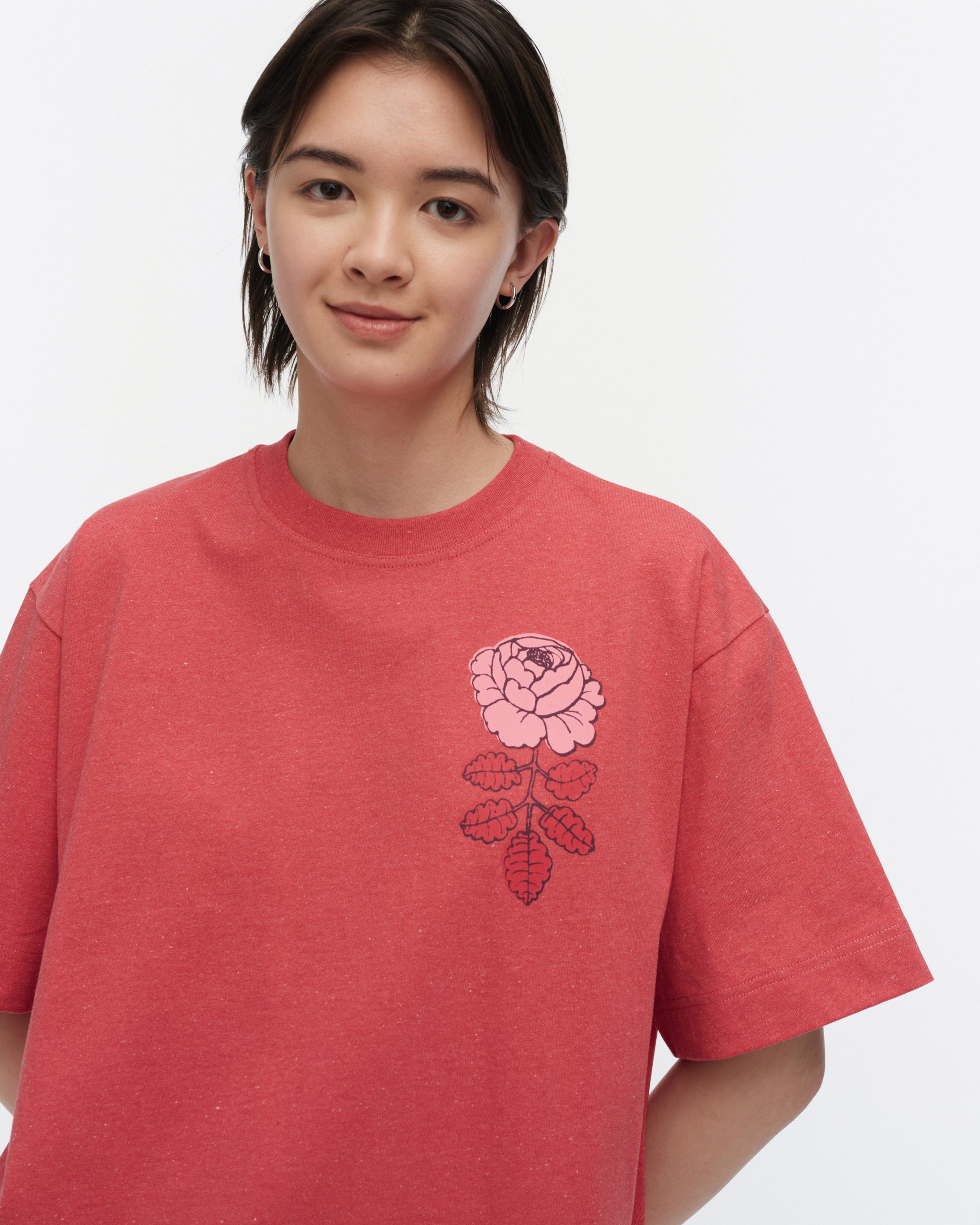 Risut Vihkiruusu Placement, Kioski t-shirt, red, light pink, dark purple,