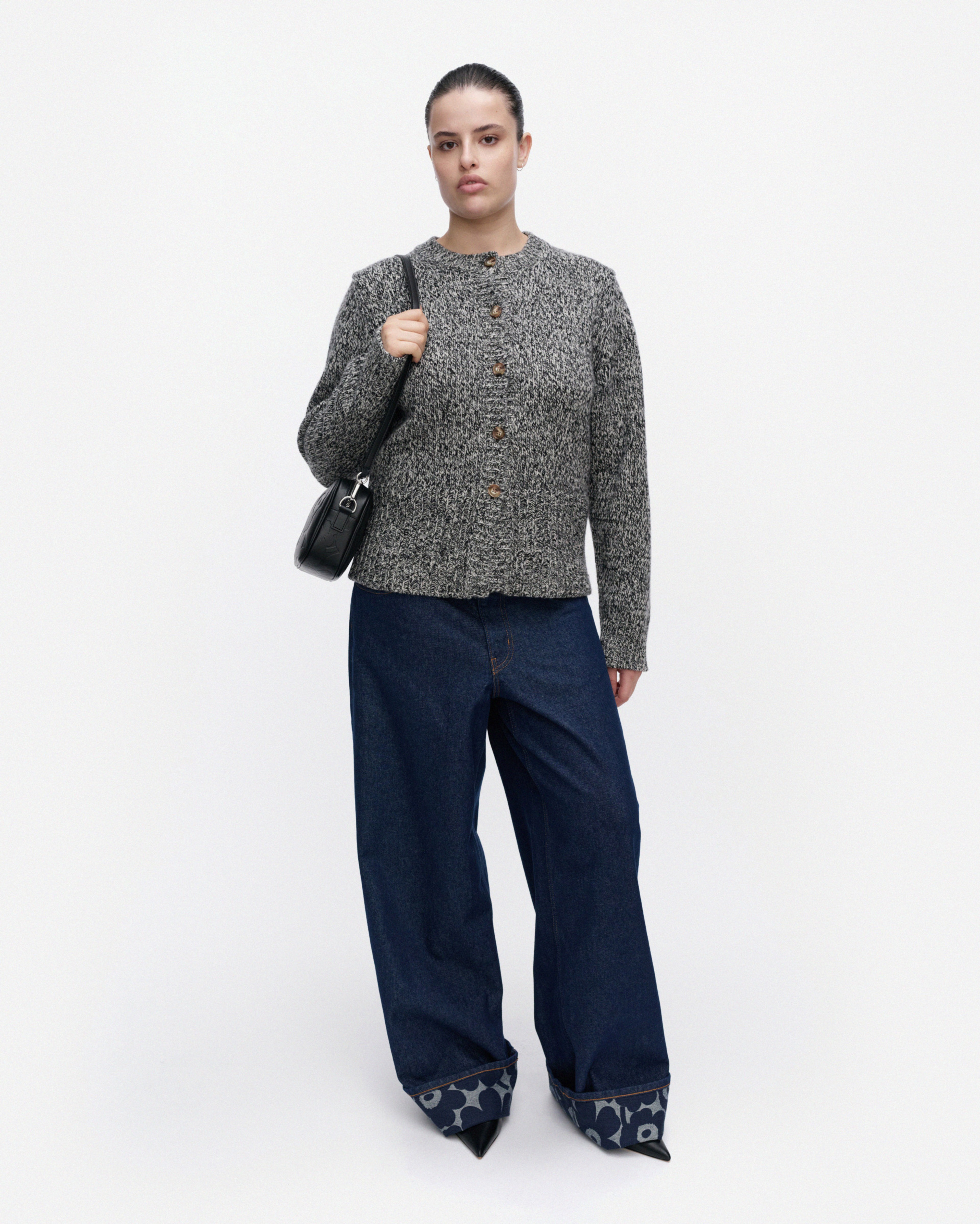 Hässäkkä Knitted cardigan