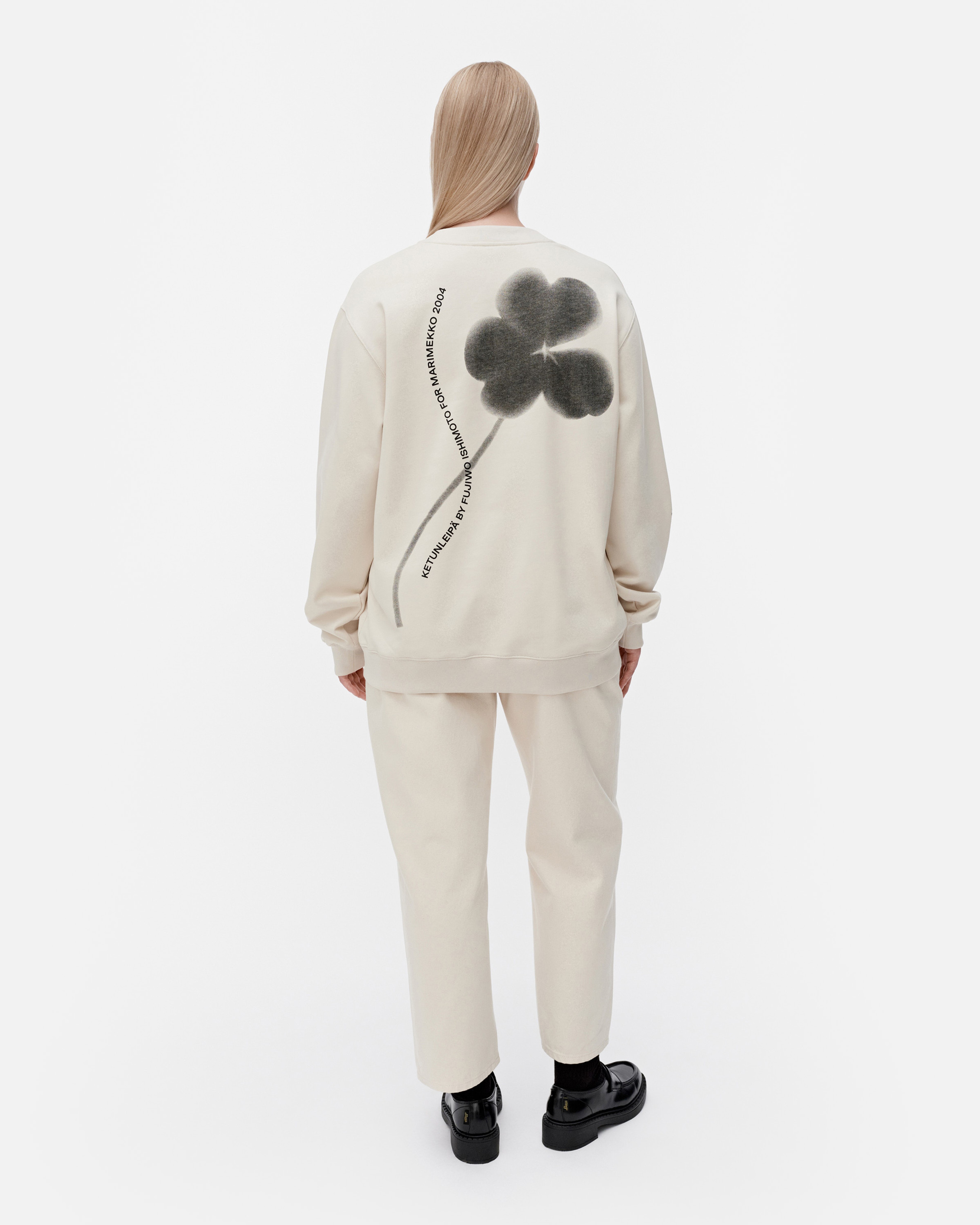 Loisto Ketunleipä Placement, Kioski sweatshirt, off white, black,