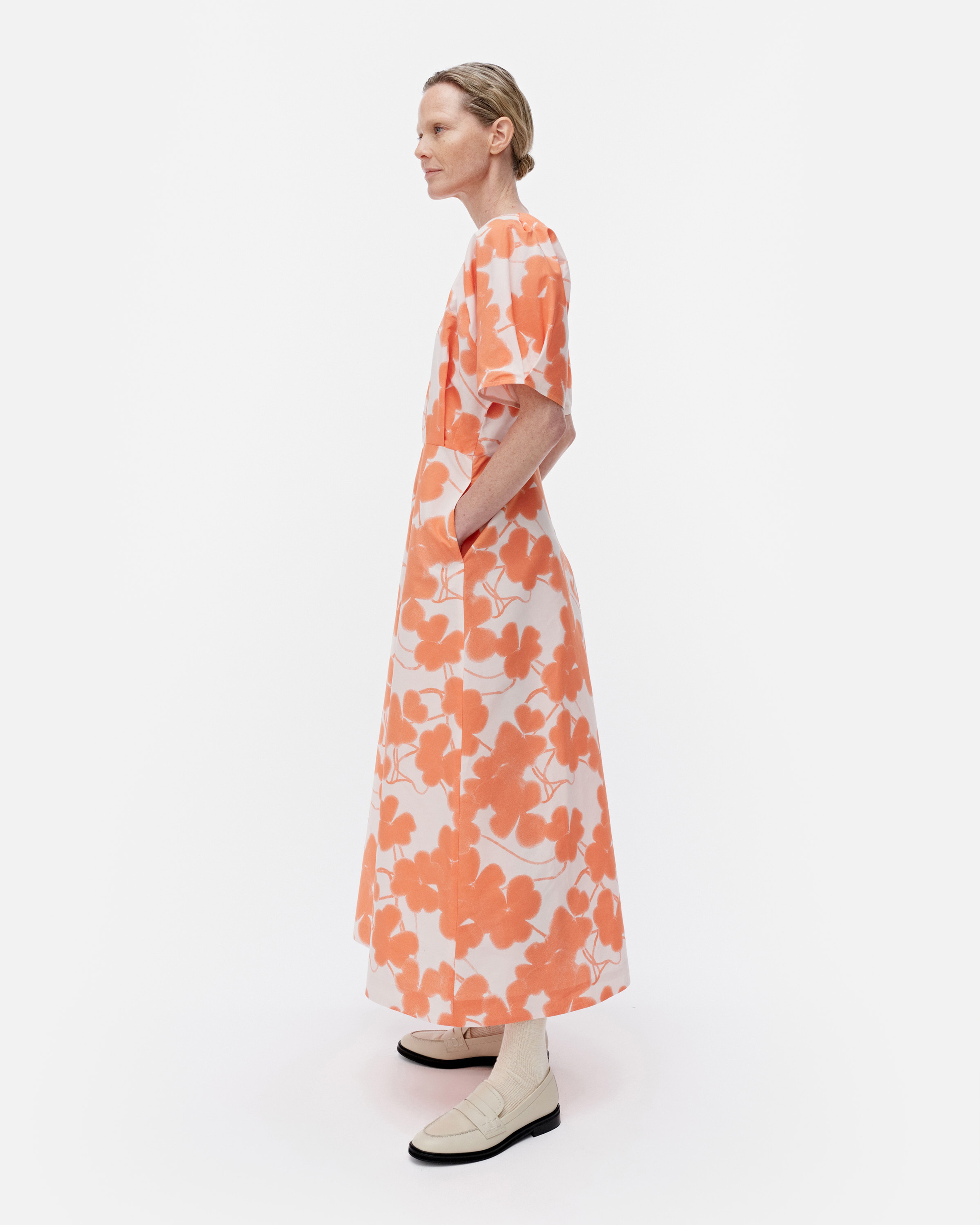 Anatomia Ketunleipä, Kleid, rosa, orange,