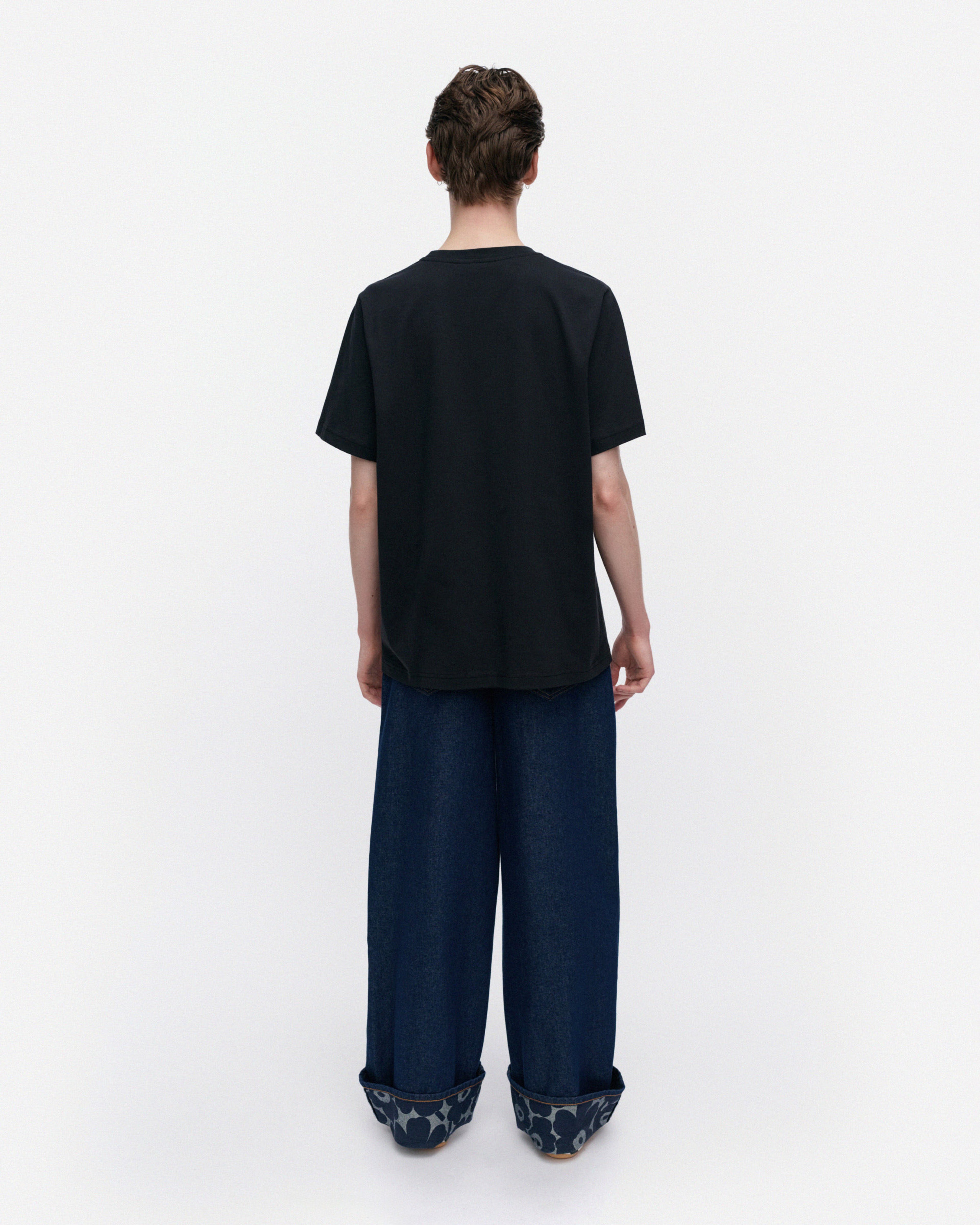 Embla Unikko Placement Kioski t-shirt