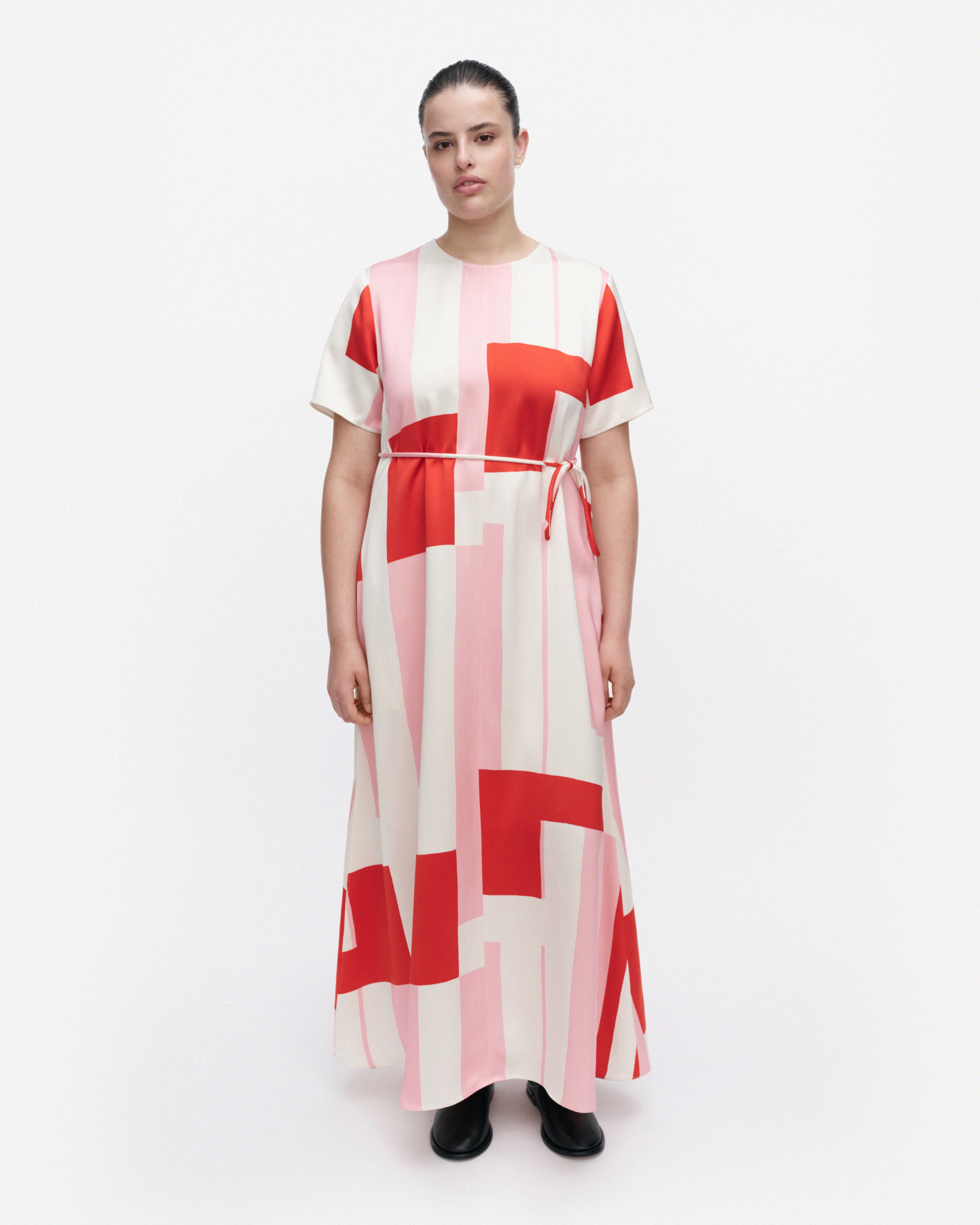 Hiljaus Attika Dress