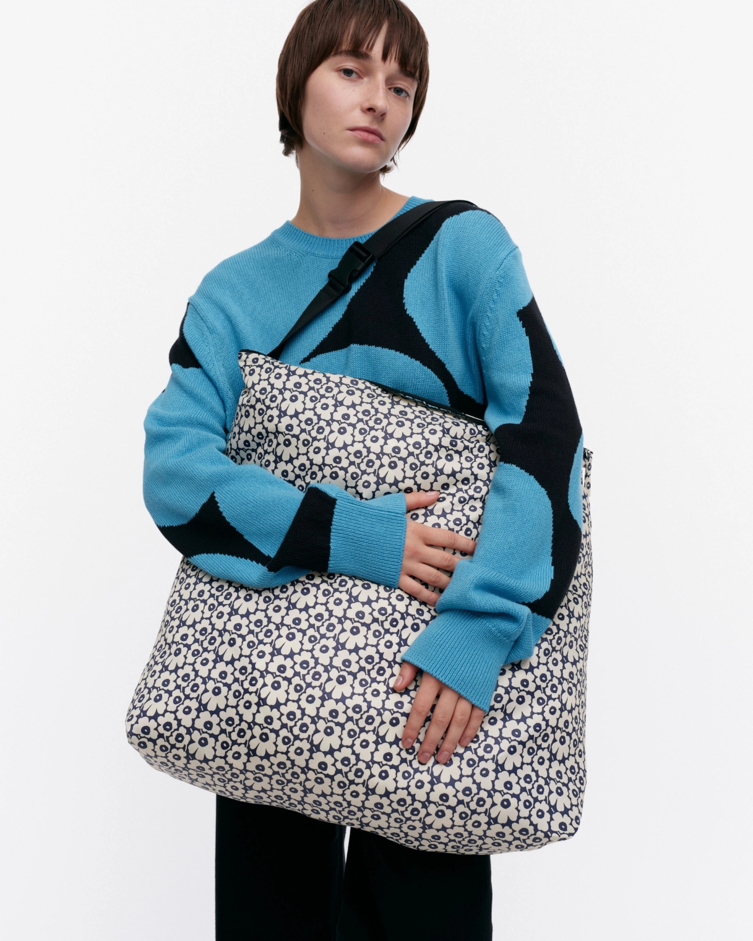 Neat Crossbody Unikko L, Shoulder bag, dark navy, off white,