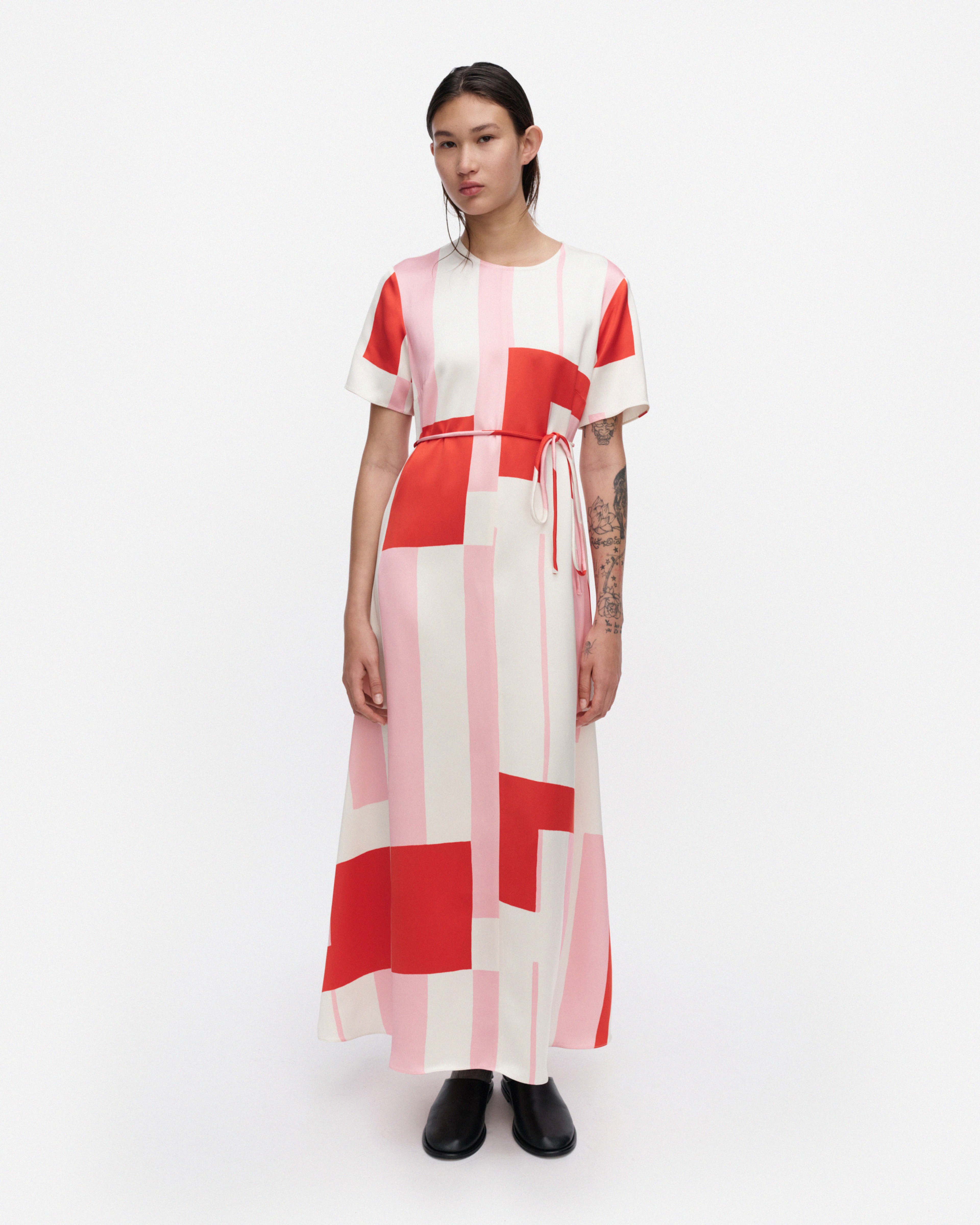 Hiljaus Attika Dress