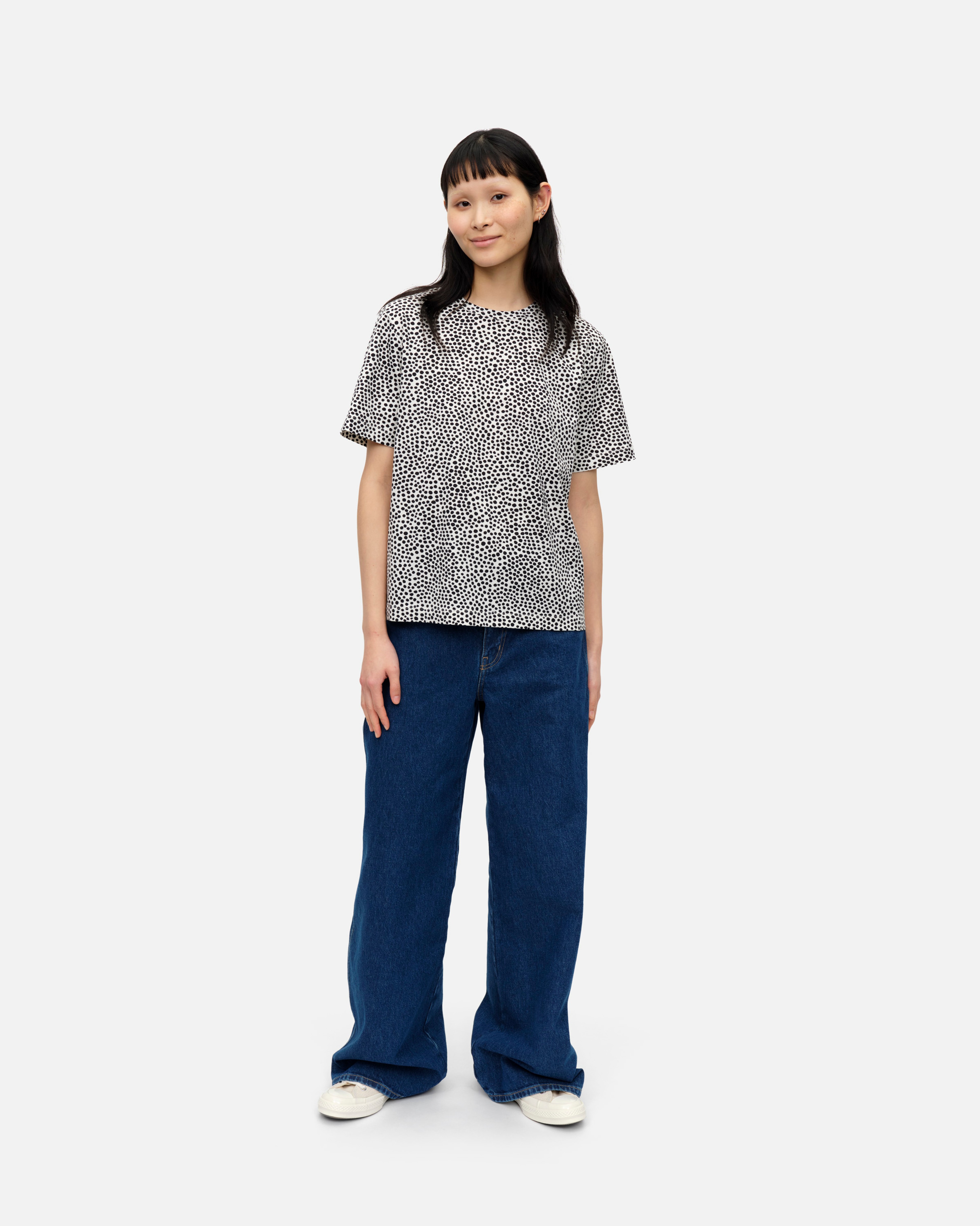 Erna Pirput parput, T-paita, l.valkoinen, musta,