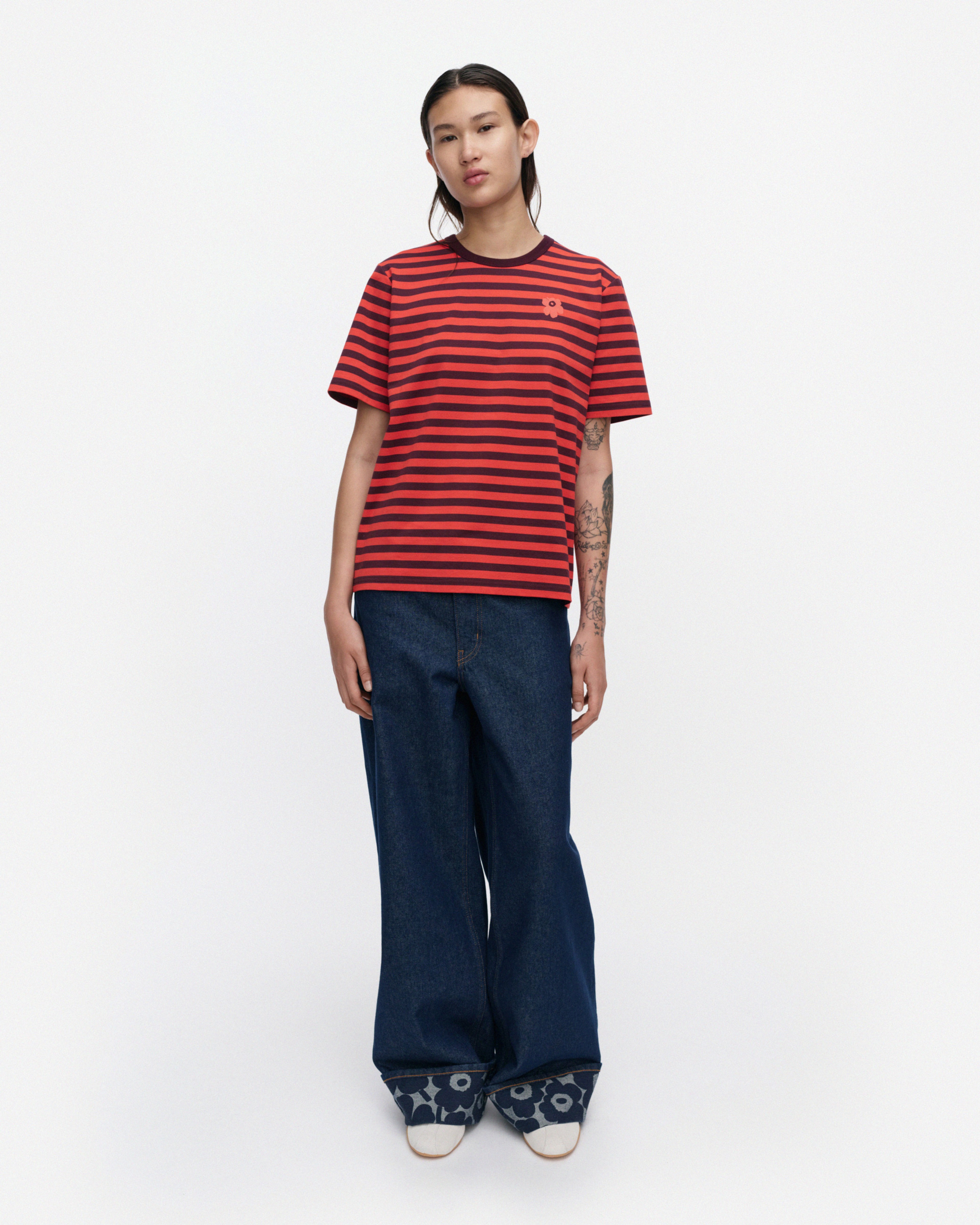 Tasaraita Unikko, Kioski t-shirt, wine red, red,