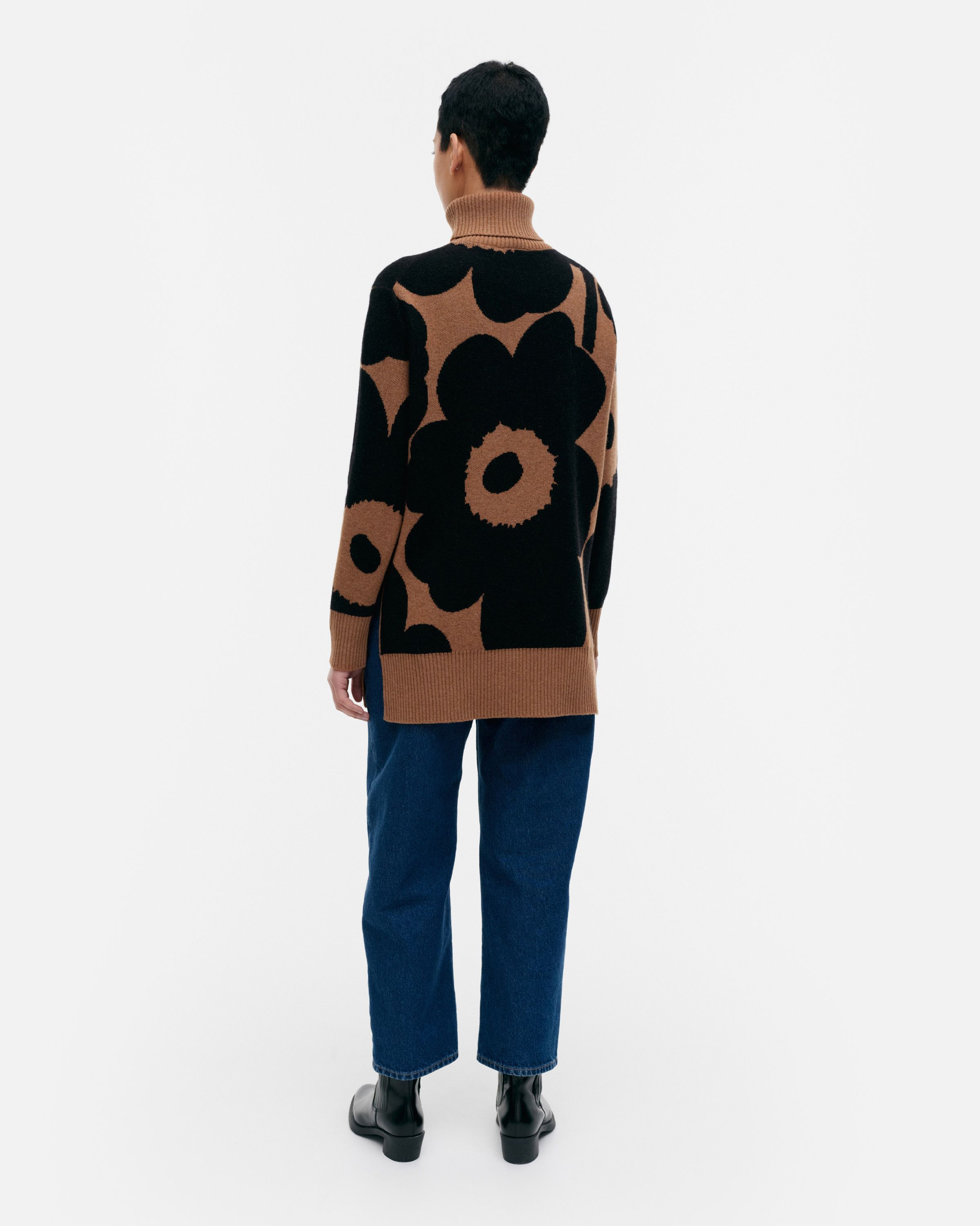 Vinni Unikko Knitted wool sweater