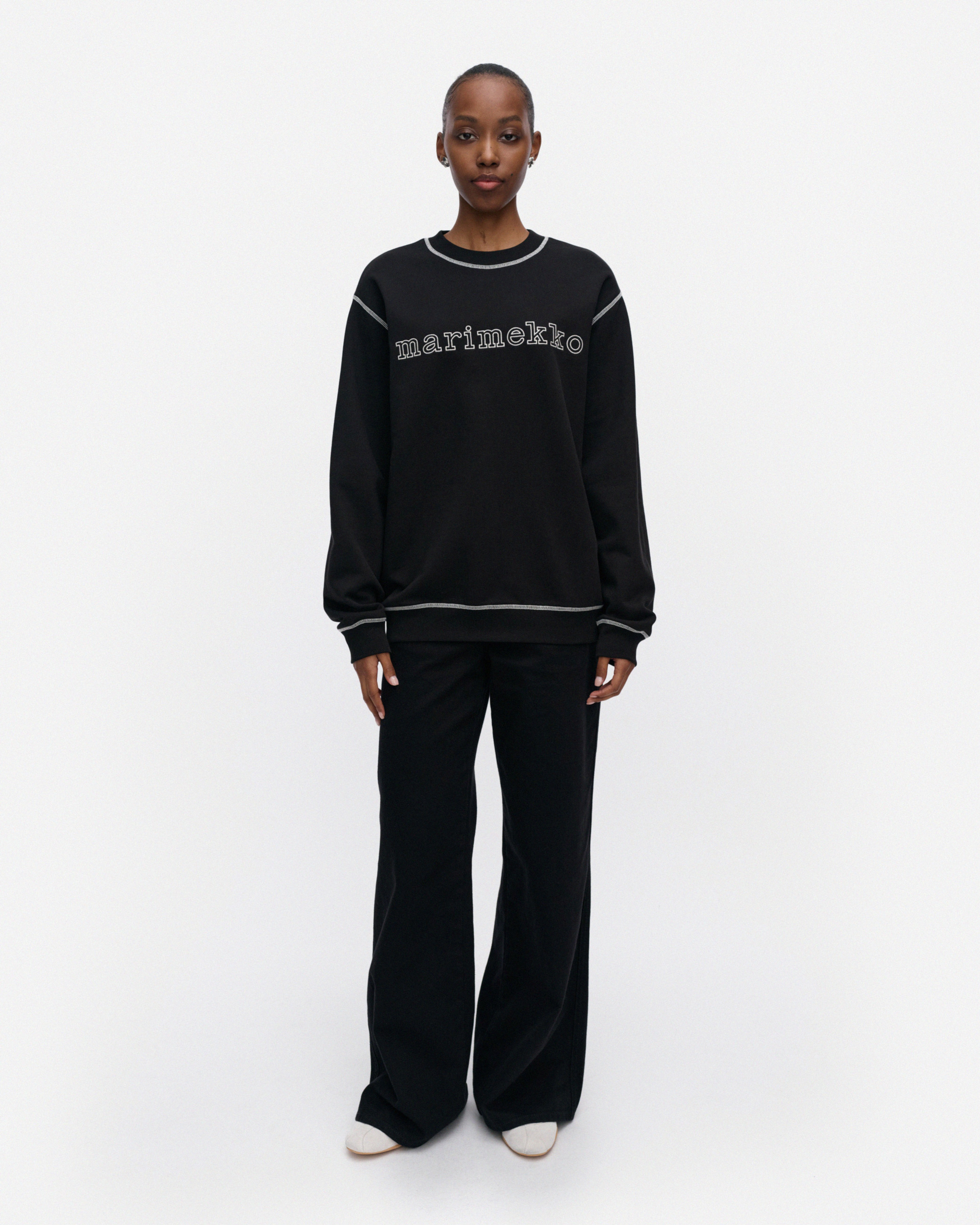 Lotjata Logo Placement Sweatshirt „Kioski“