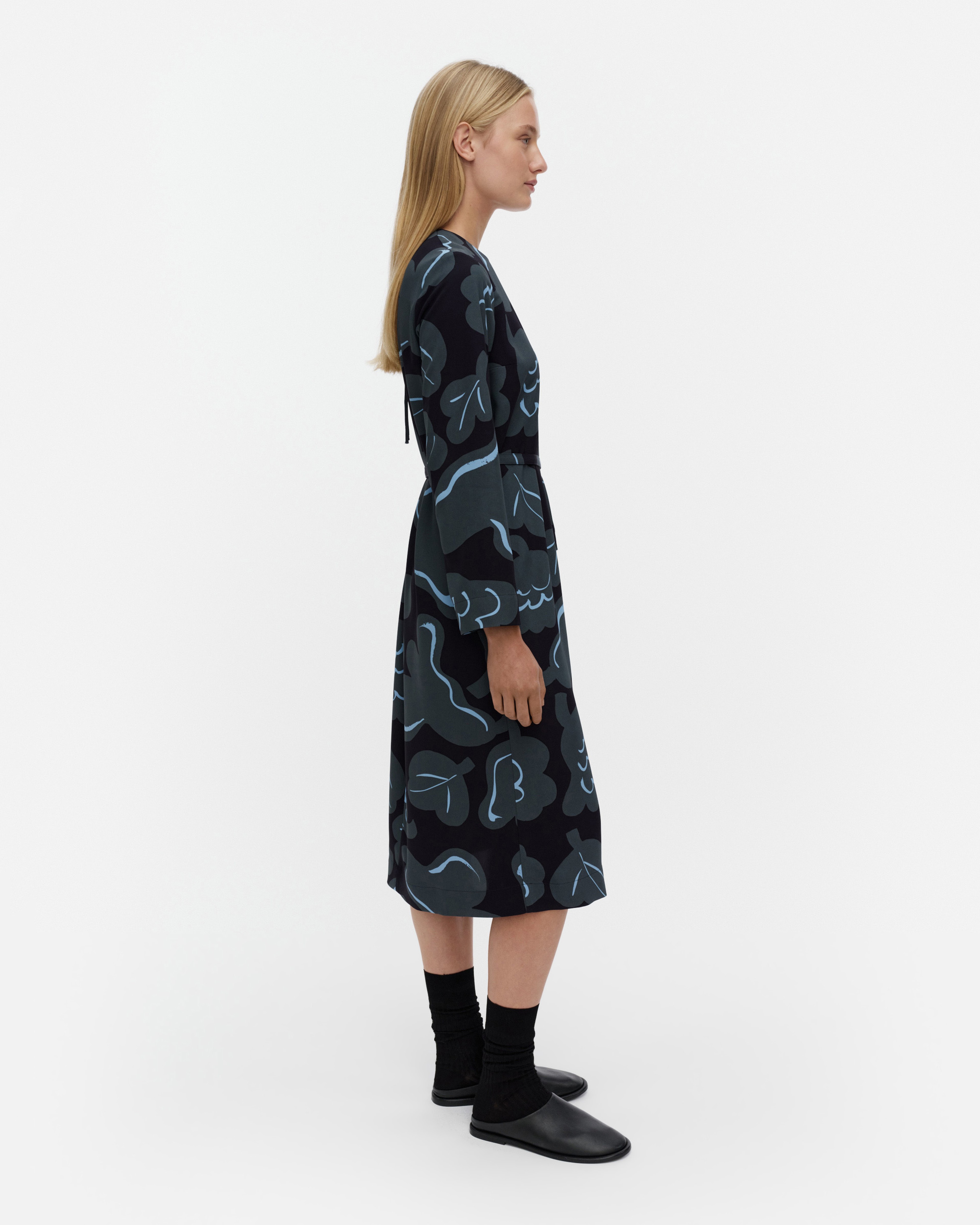 Pujotus Kukasta Kukkaan, Dress, grey, dark blue, light blue,