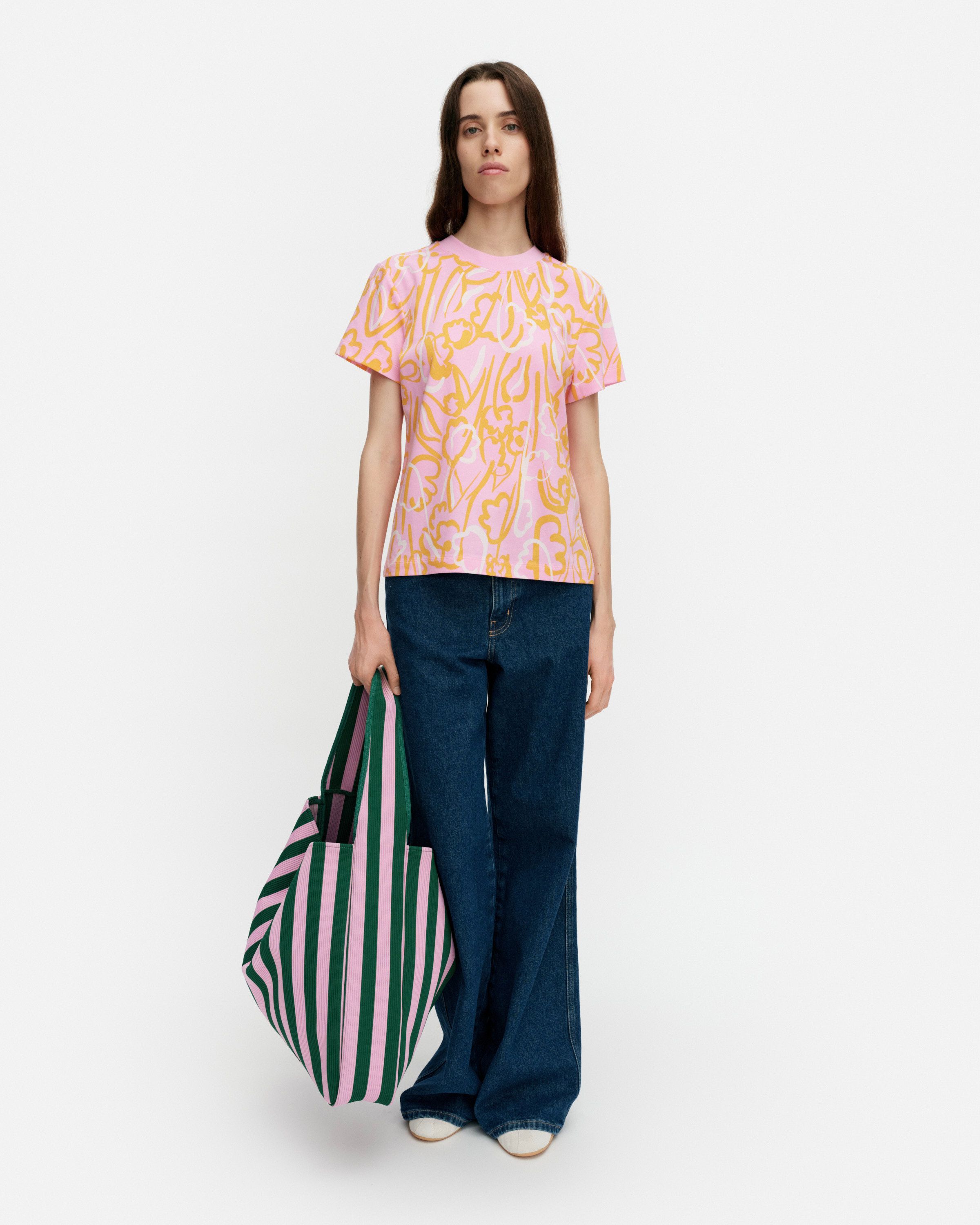 極美品 marimekko ウニッコ柄Tシャツ 花 大きめS ホワイト オレンジ
