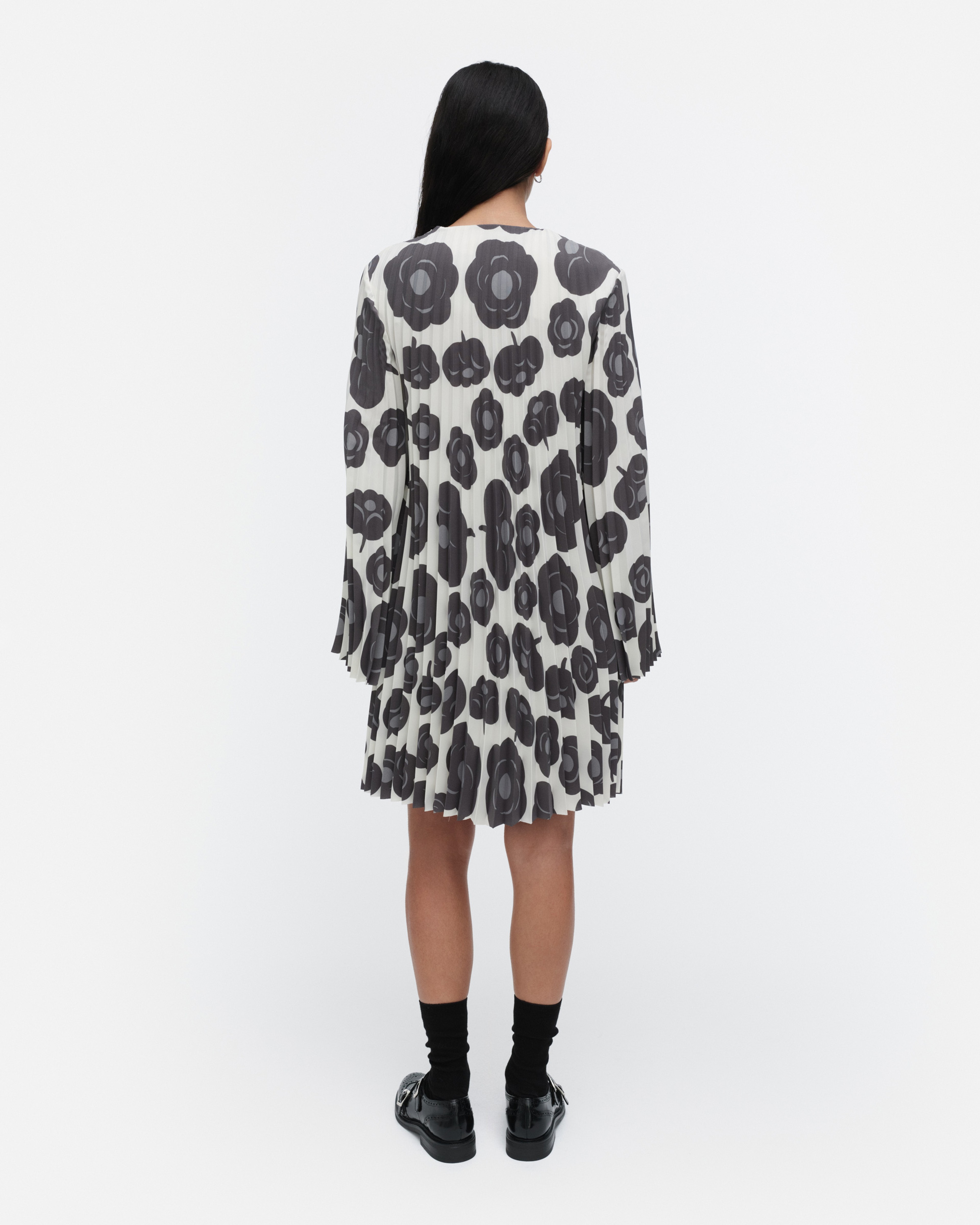 Frosti Tumma, Dress, off white, dark grey, grey,