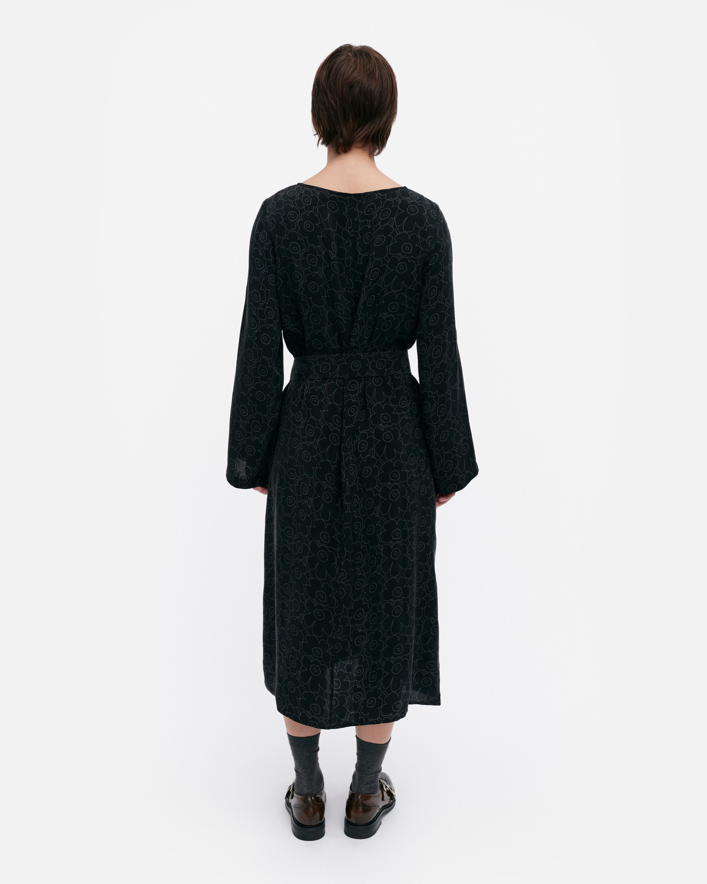 ☆ marimekko ☆ Tyvari Piirto Unikko 990 - キュプラドレス Tyväri Piirto Unikko Dress | Marimekko