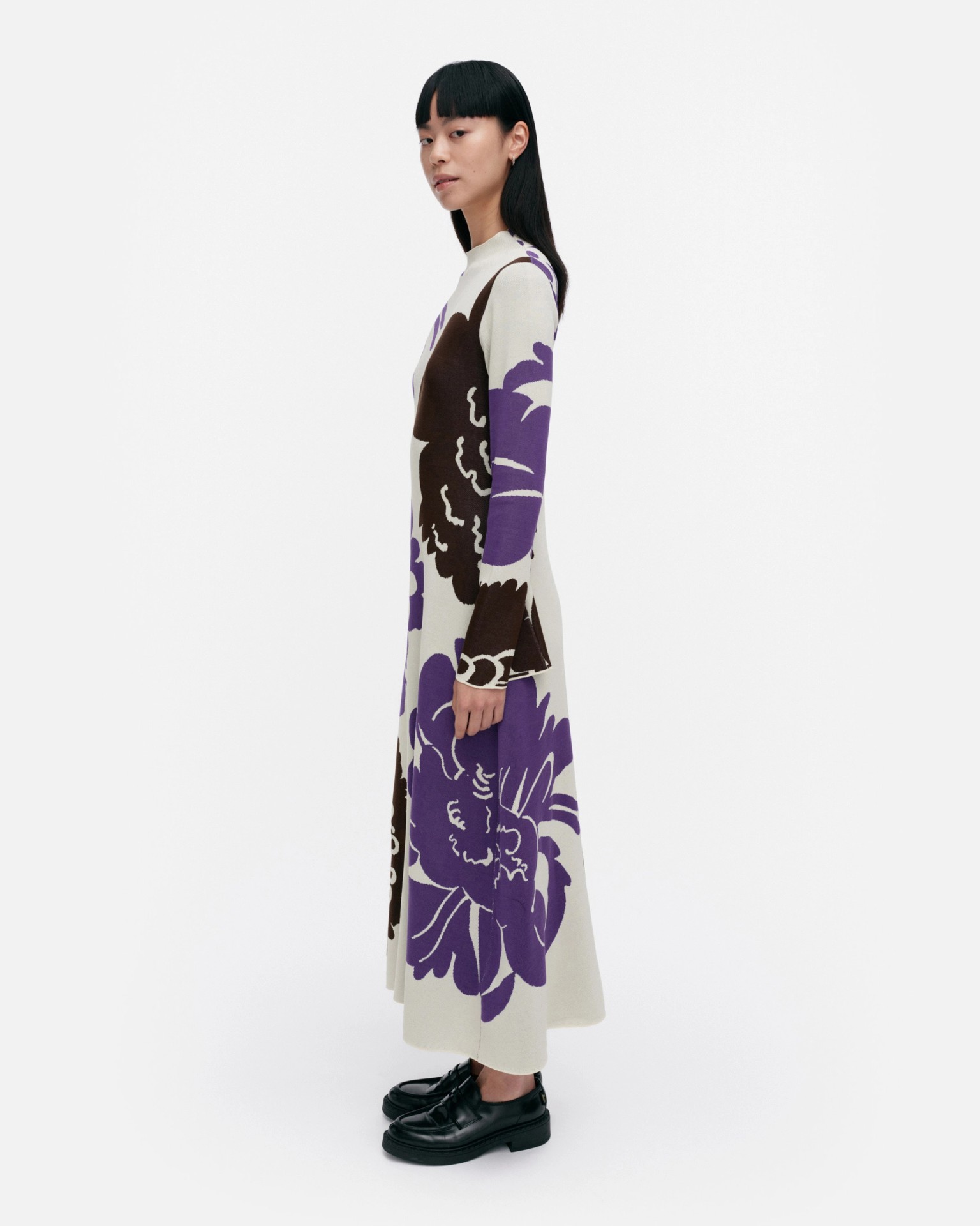 Syys Pioni, Knitted dress, brown, violet, light beige,