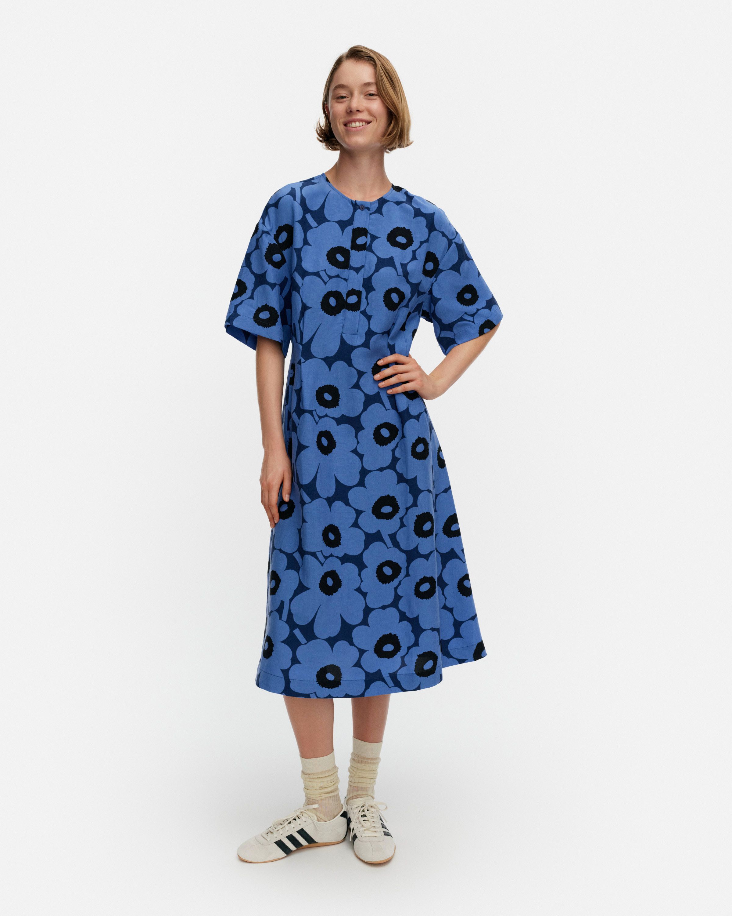 Vuosi Unikko Dress blue, blue, black | Marimekko