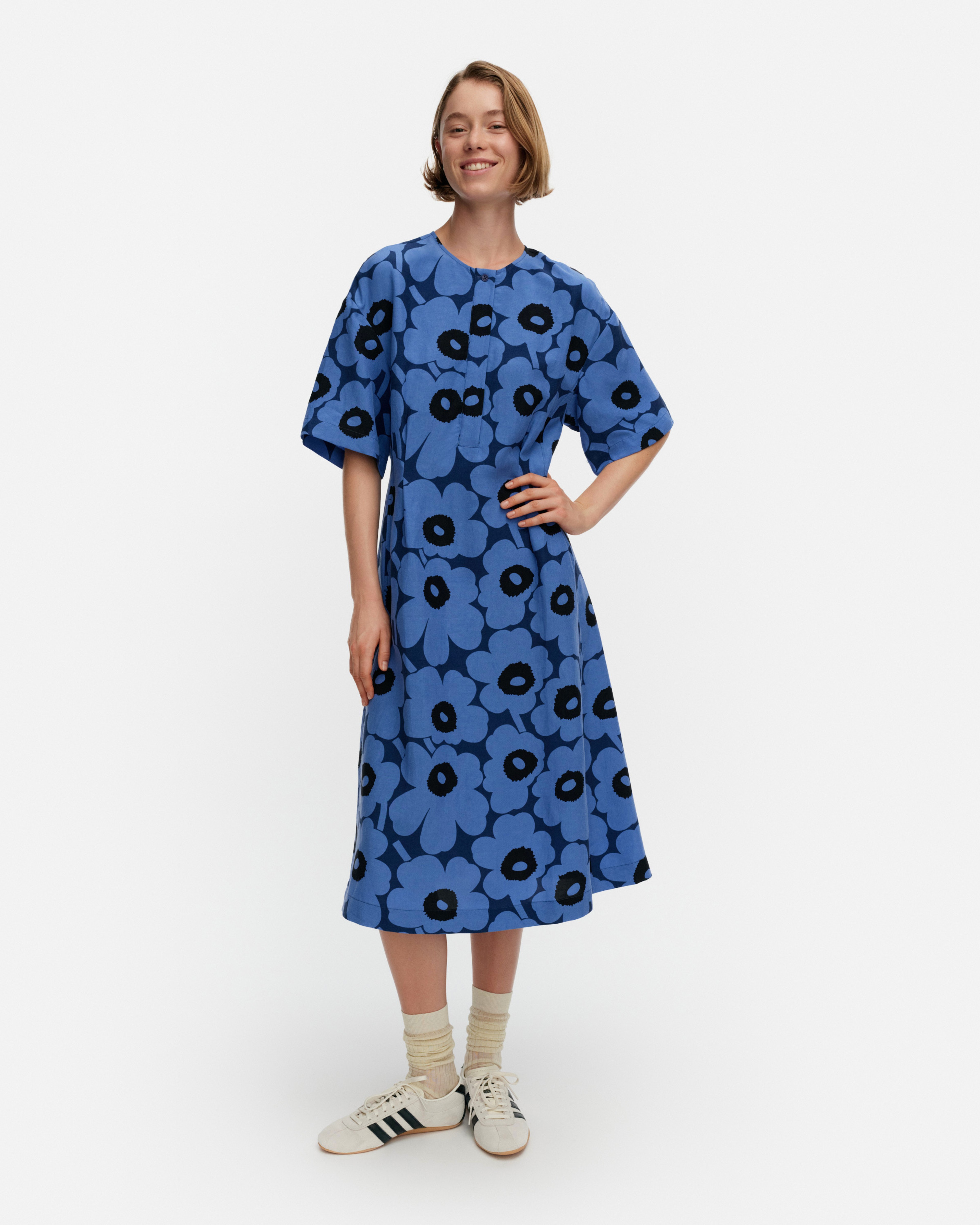Vuosi Unikko, Dress, blue, blue, black,