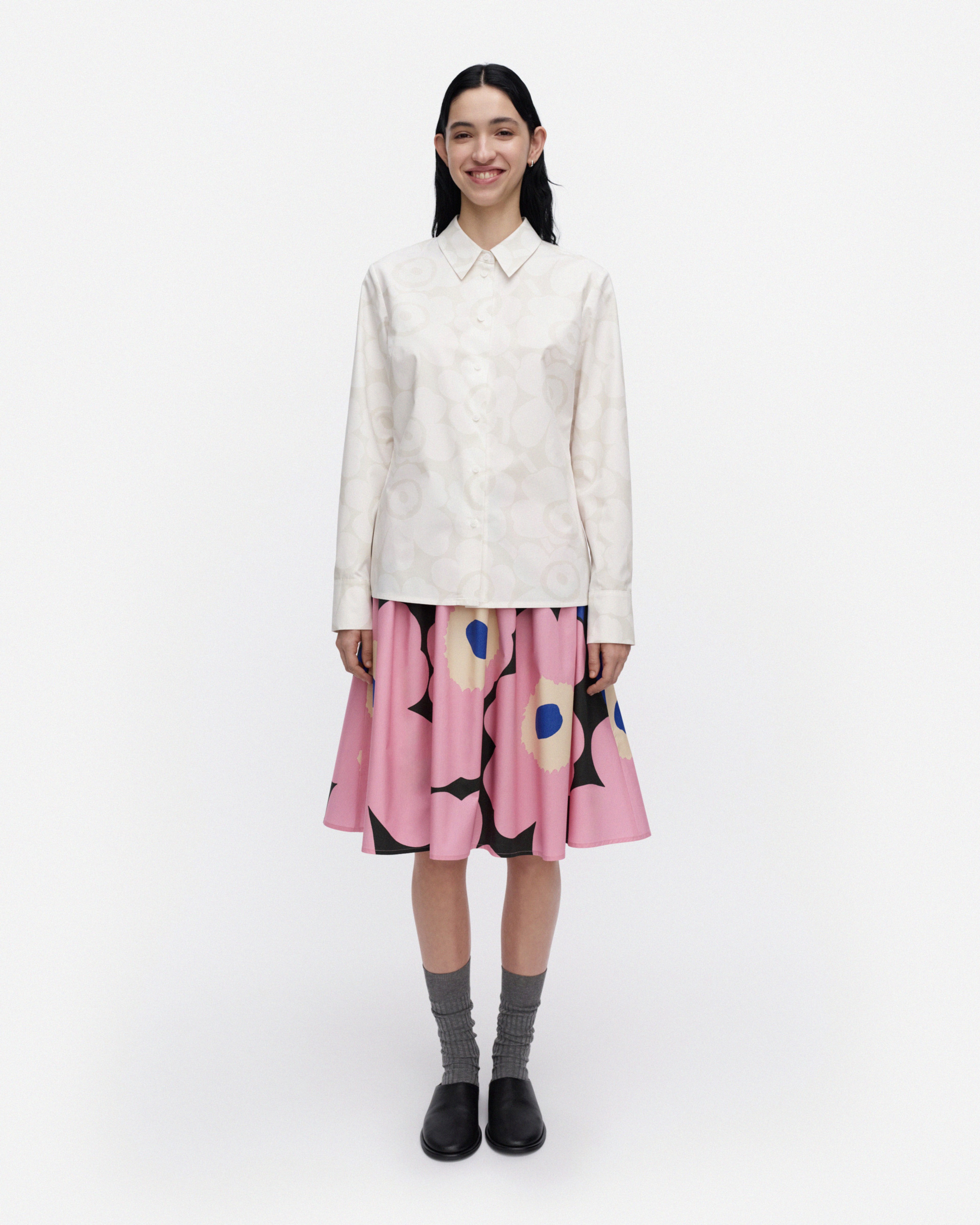 Uudestaan Unikko, Blouse, off white, light grey,