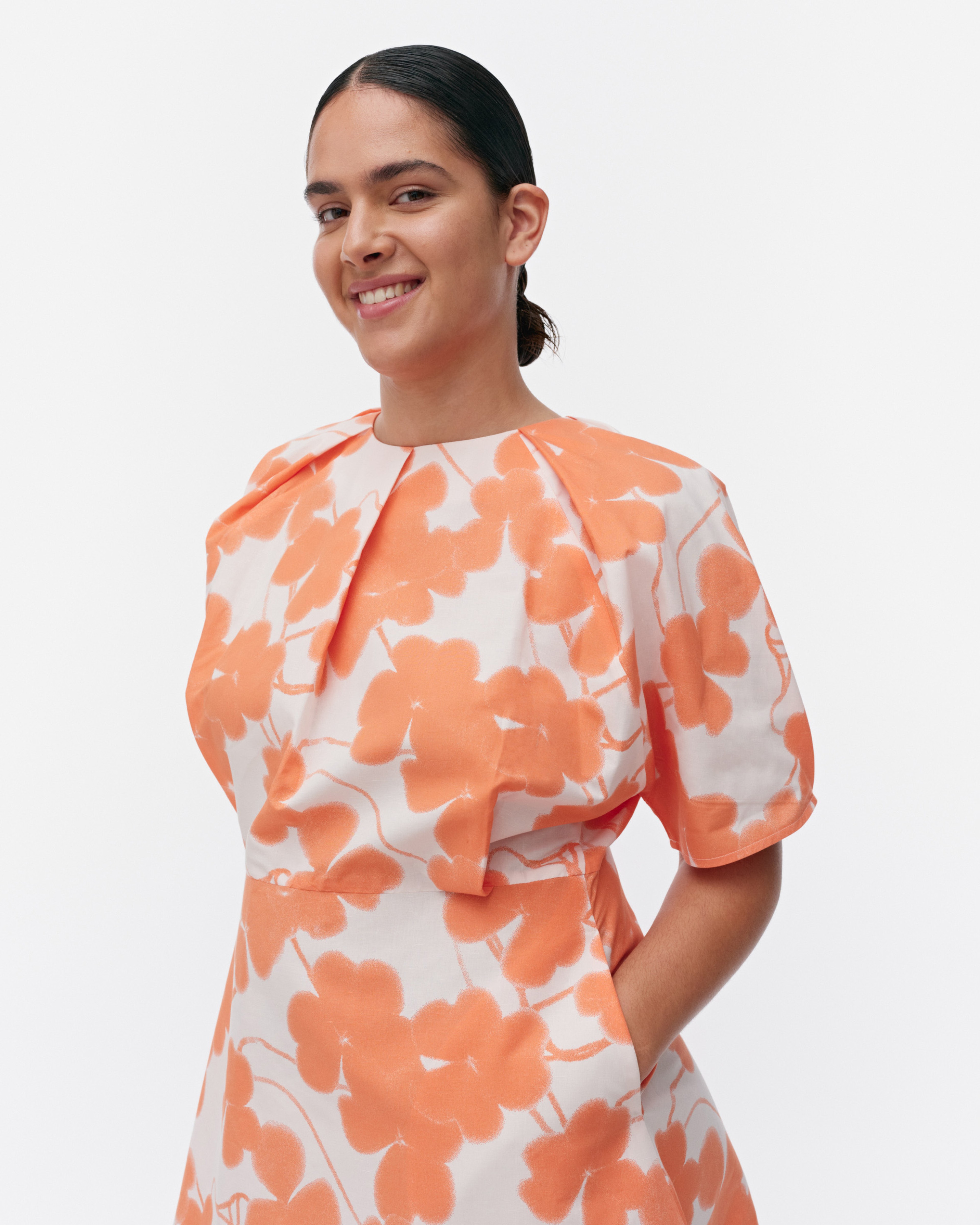 Anatomia Ketunleipä Kleid