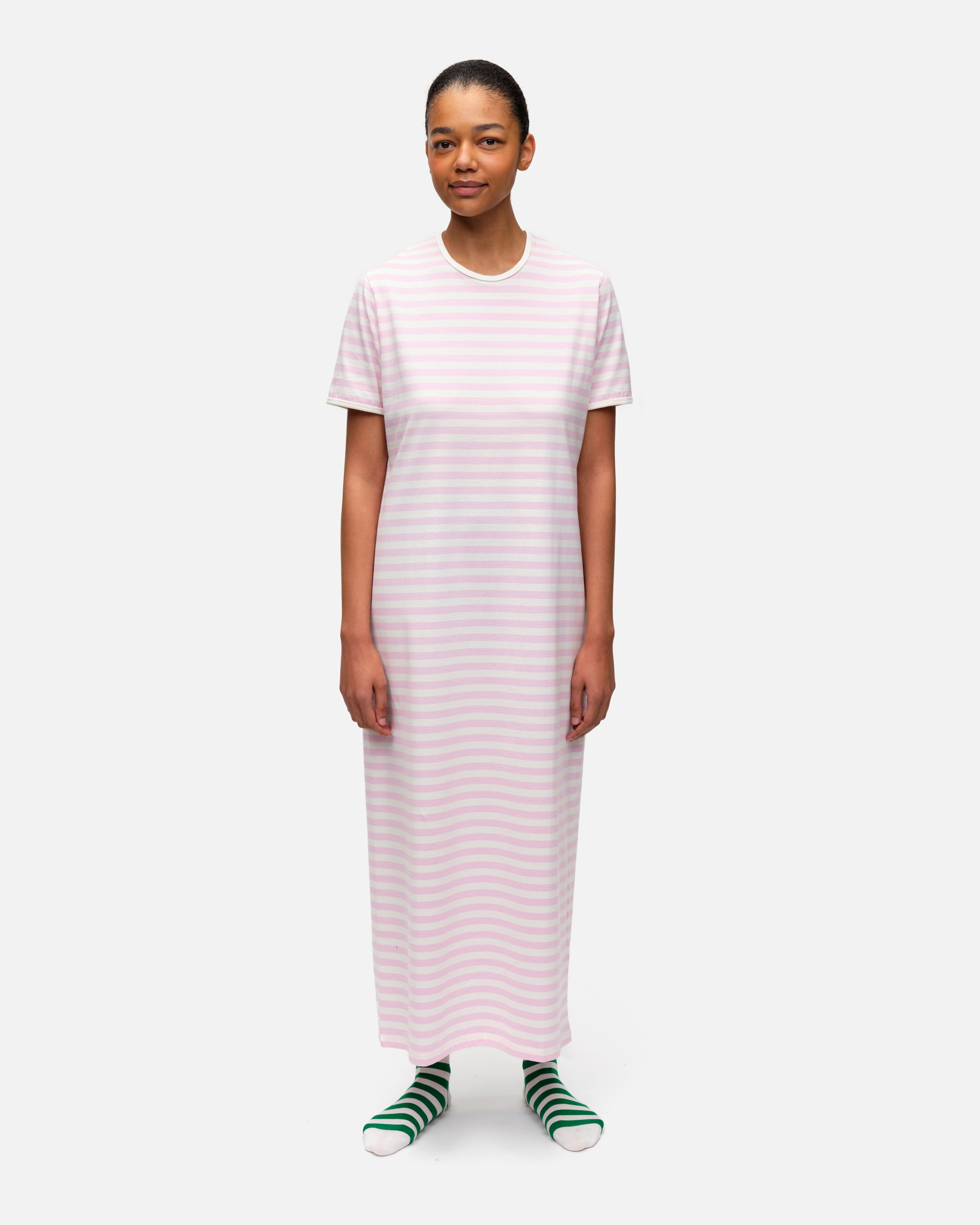 Hetta Tasaraita, Nightgown, light pink, off white,