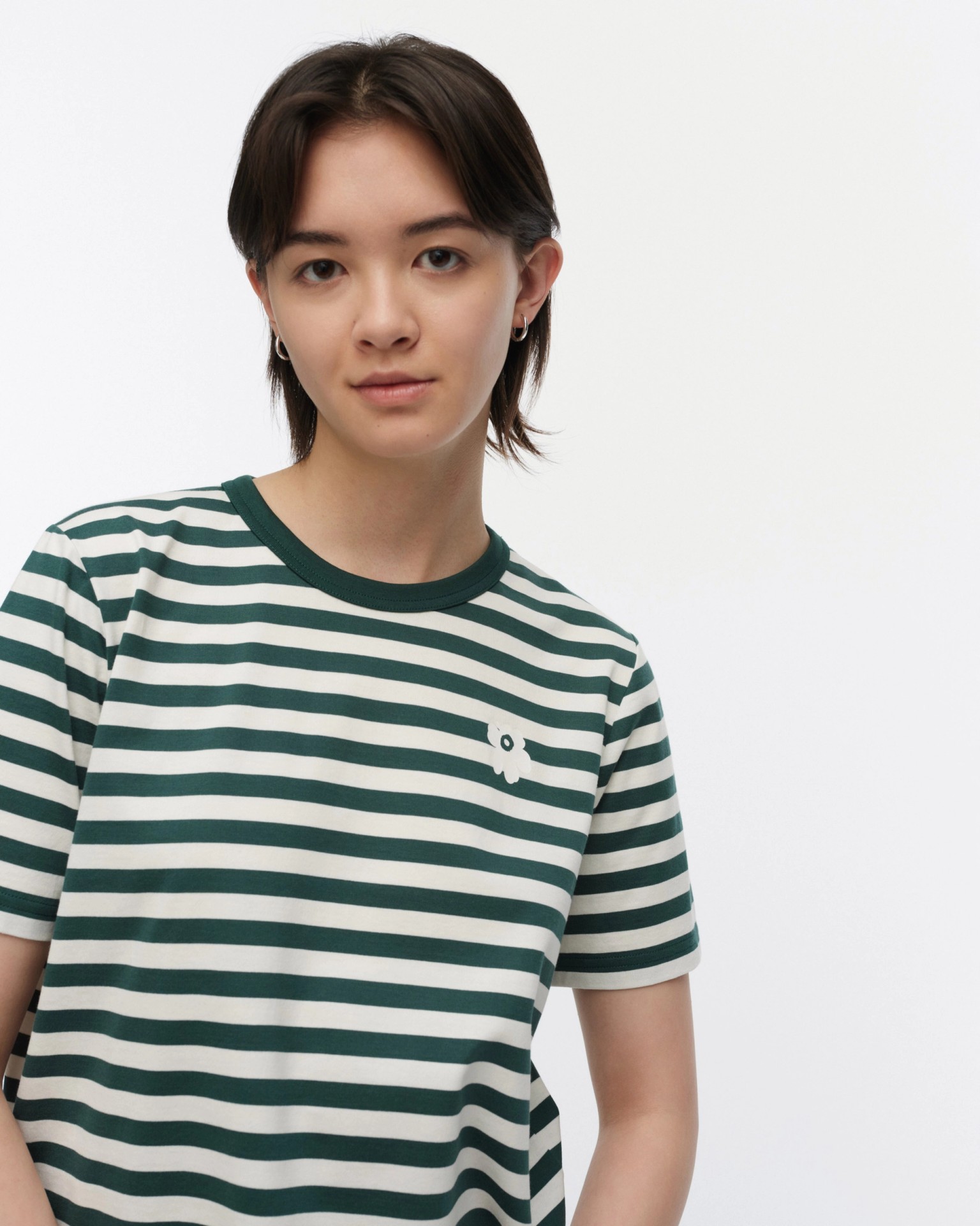 Tasaraita Unikko, Kioski t-shirt, dark green, off white,