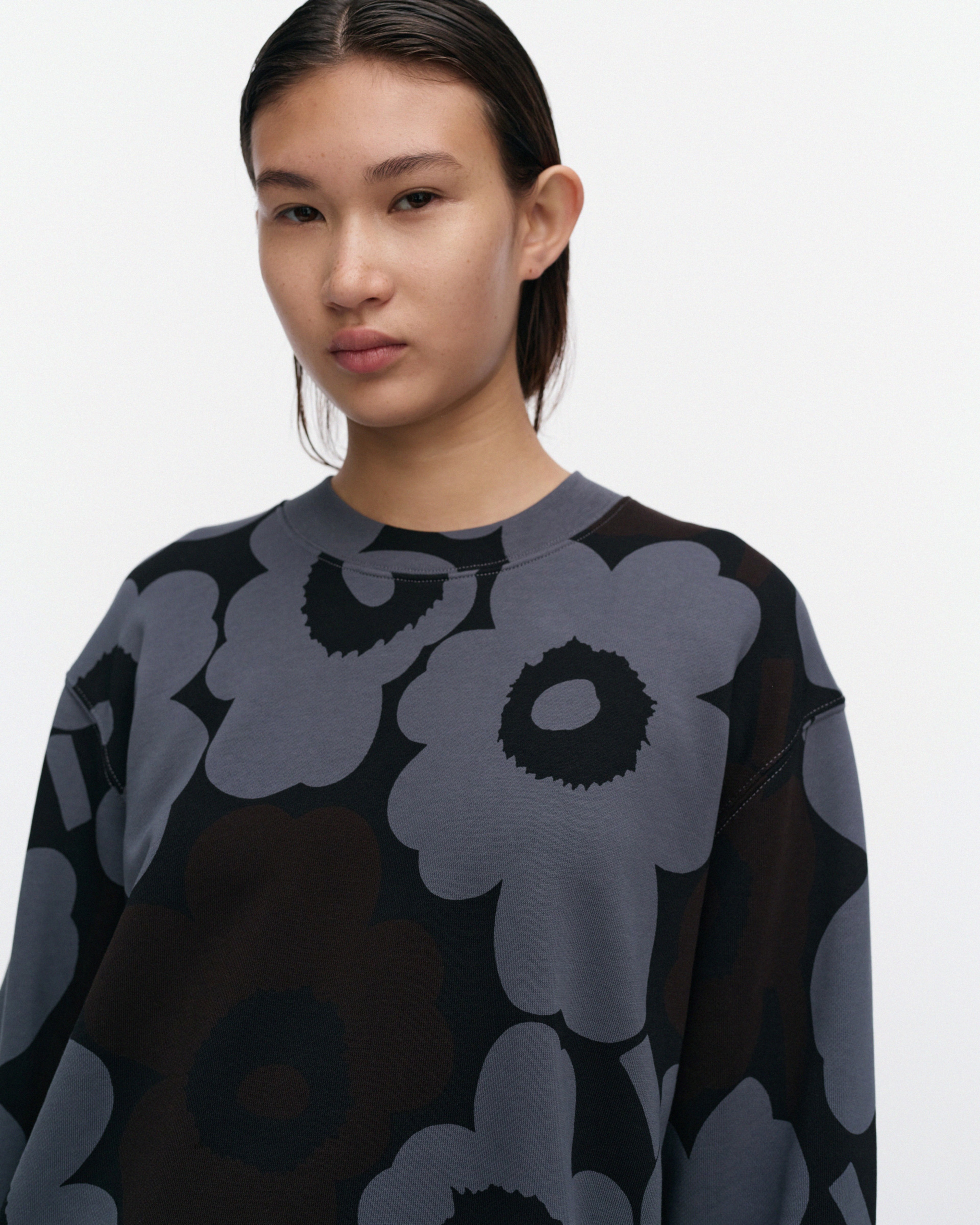 Loisto Pieni Unikko Kioski sweatshirt