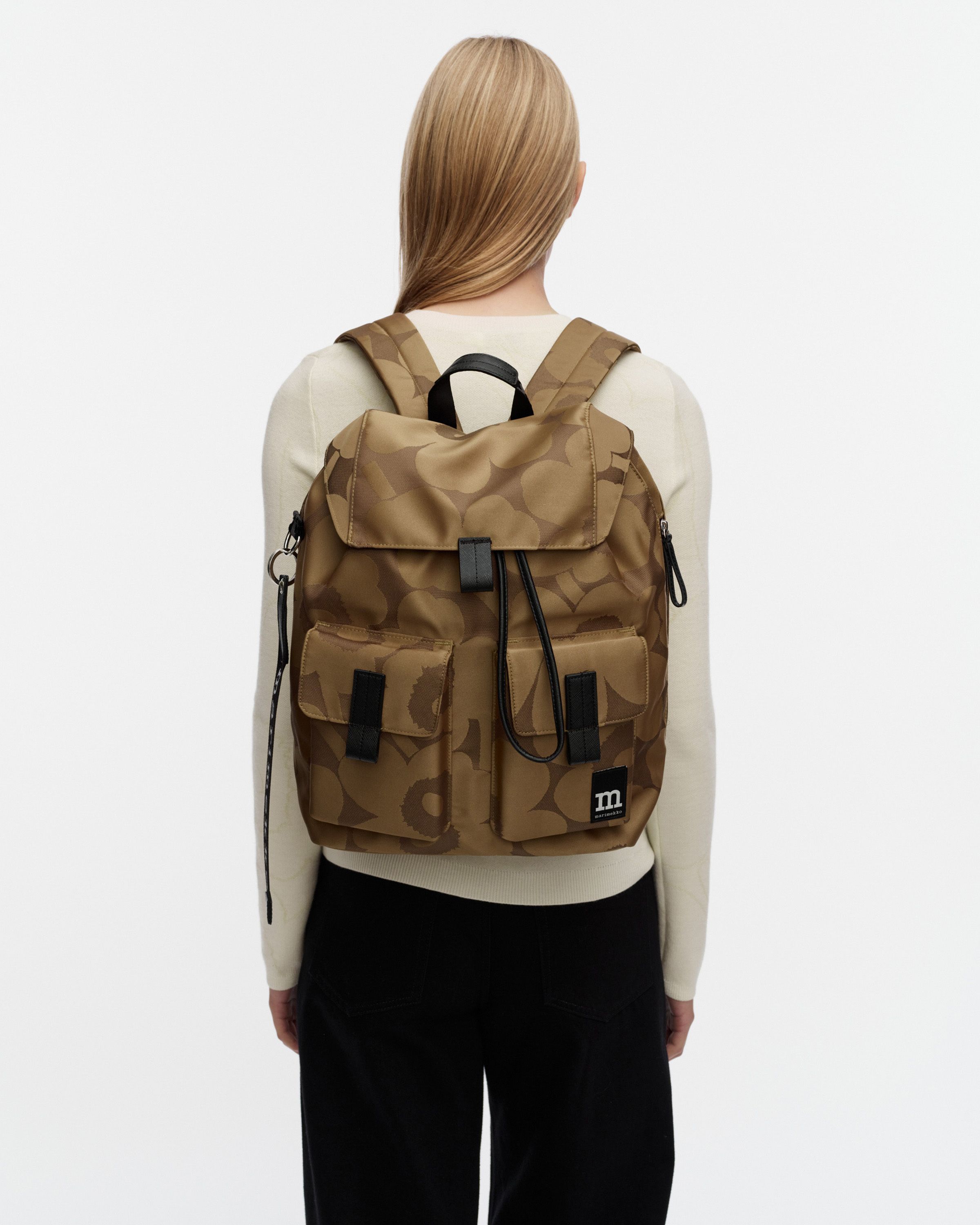 Everything Backpack L Unikko Backbag brown | Marimekko