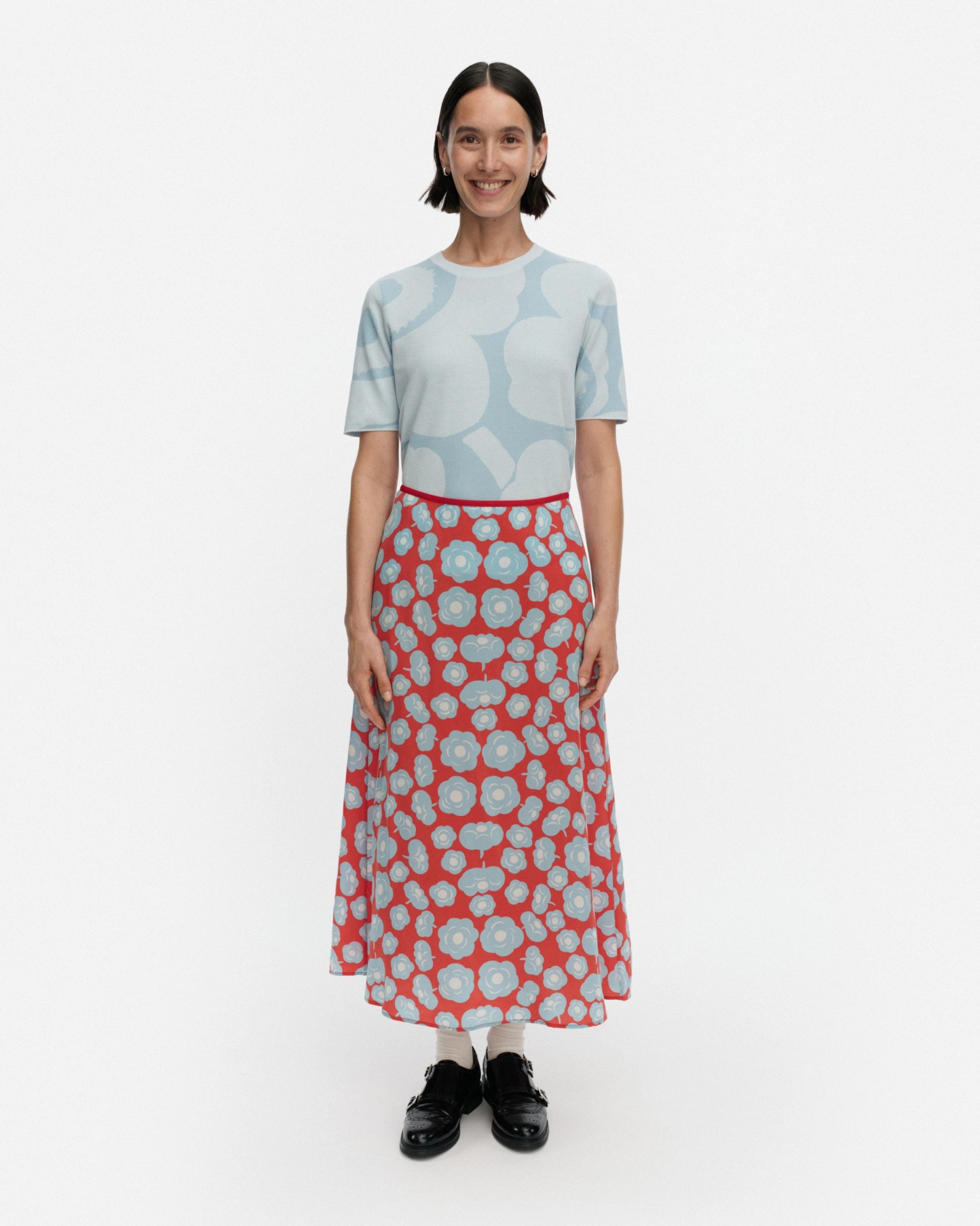 Edetä Tumma, Skirt, light blue, red, off-white,