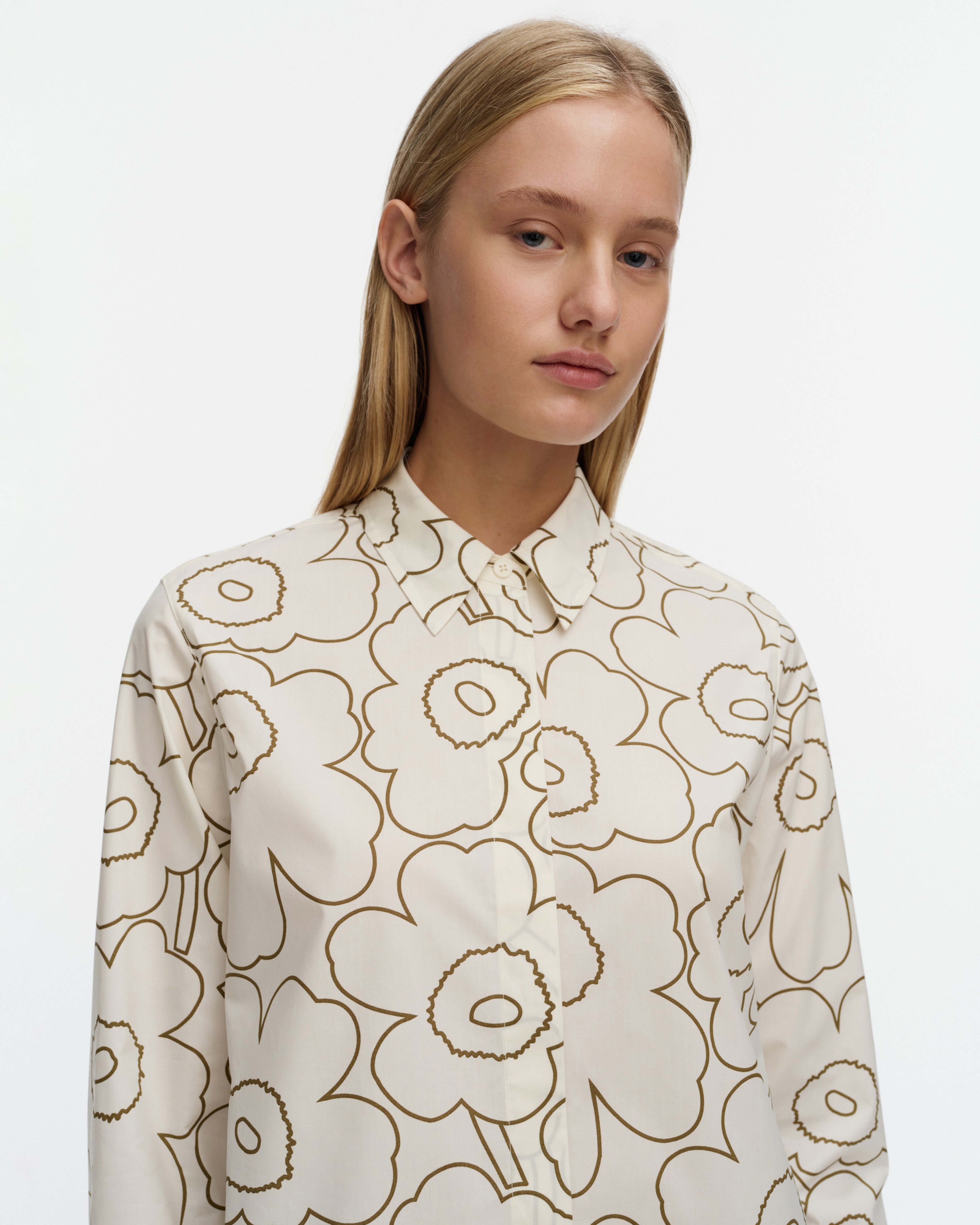 Tilla Piirto Unikko, Cotton poplin shirt, off white, olive green,