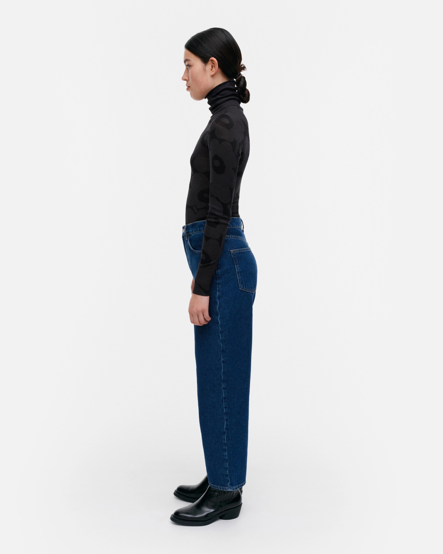 Vilina Unikko, Turtleneck shirt, dark grey, black,