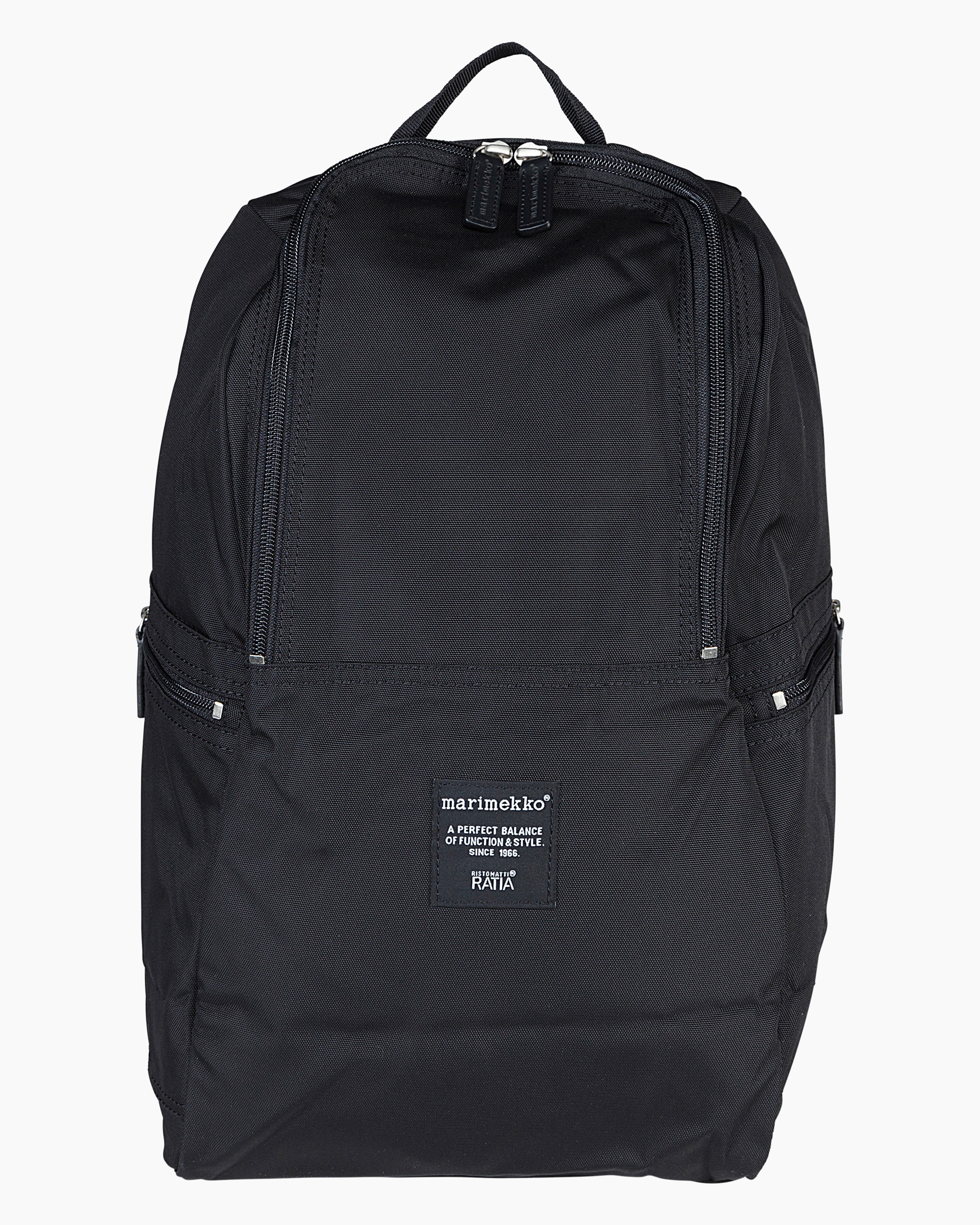 Metro, Reppu, musta,