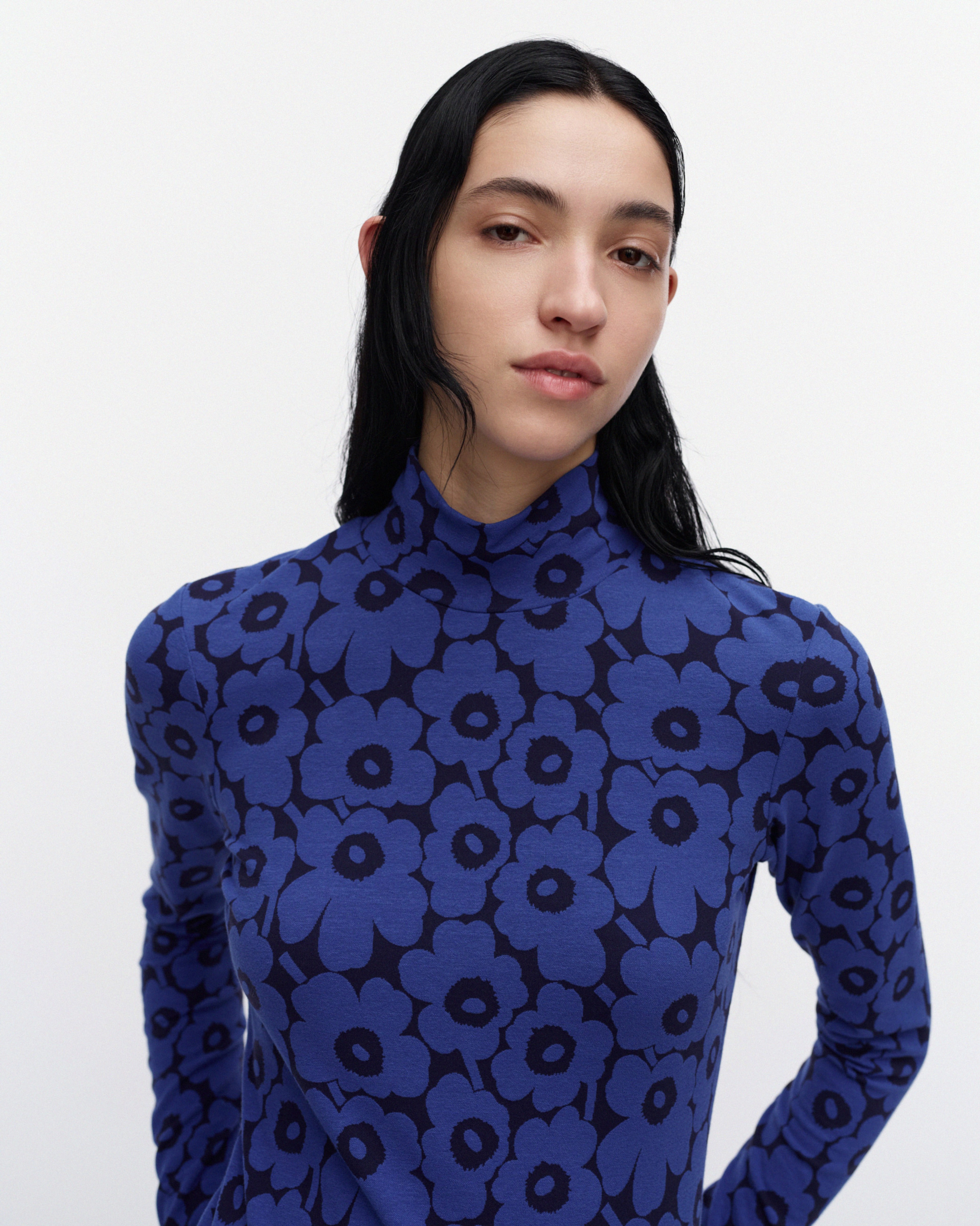Jäkälä Unikko, Turtleneck shirt, blue, dark blue,