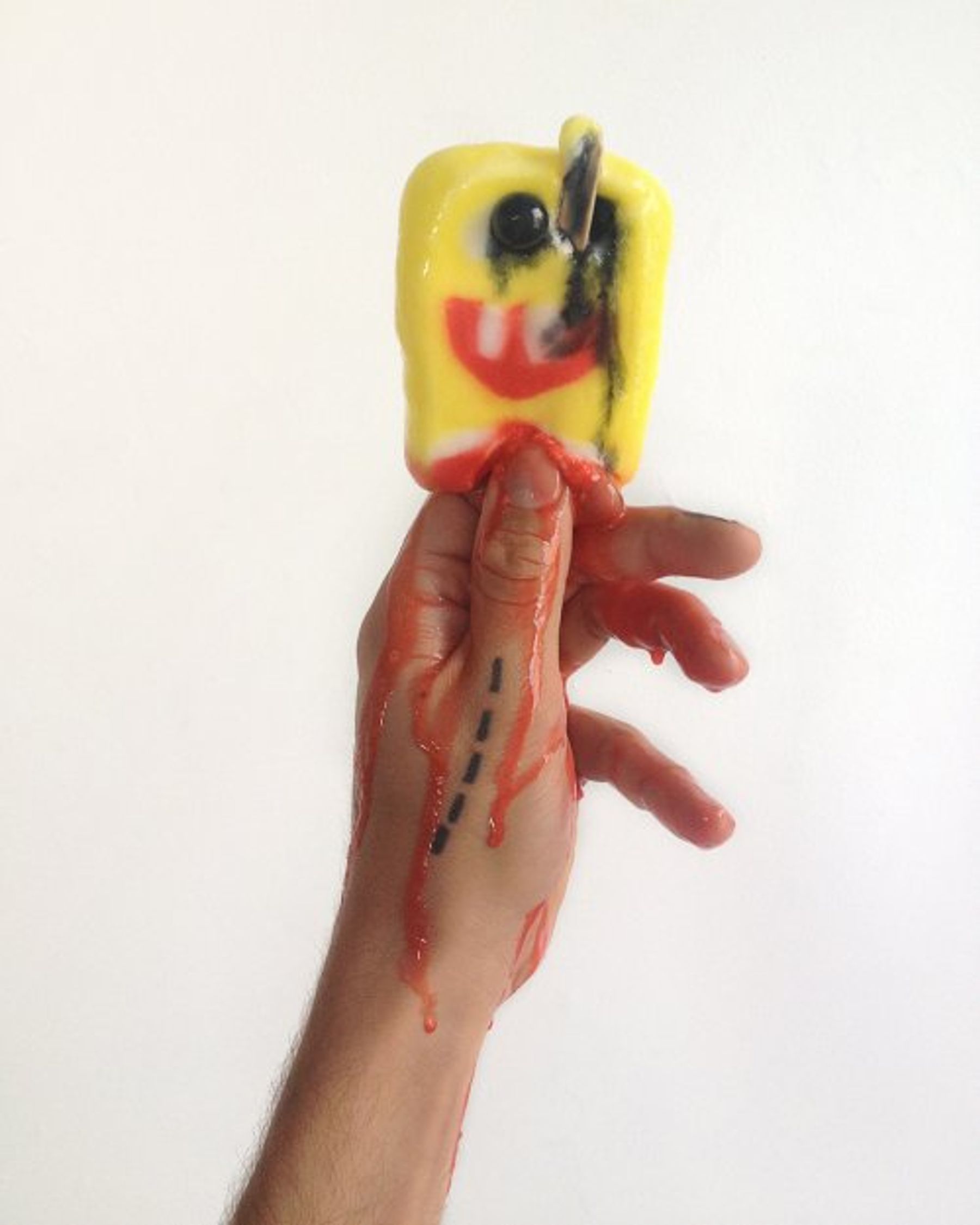 Alex Da Corte, Fun Sponge.