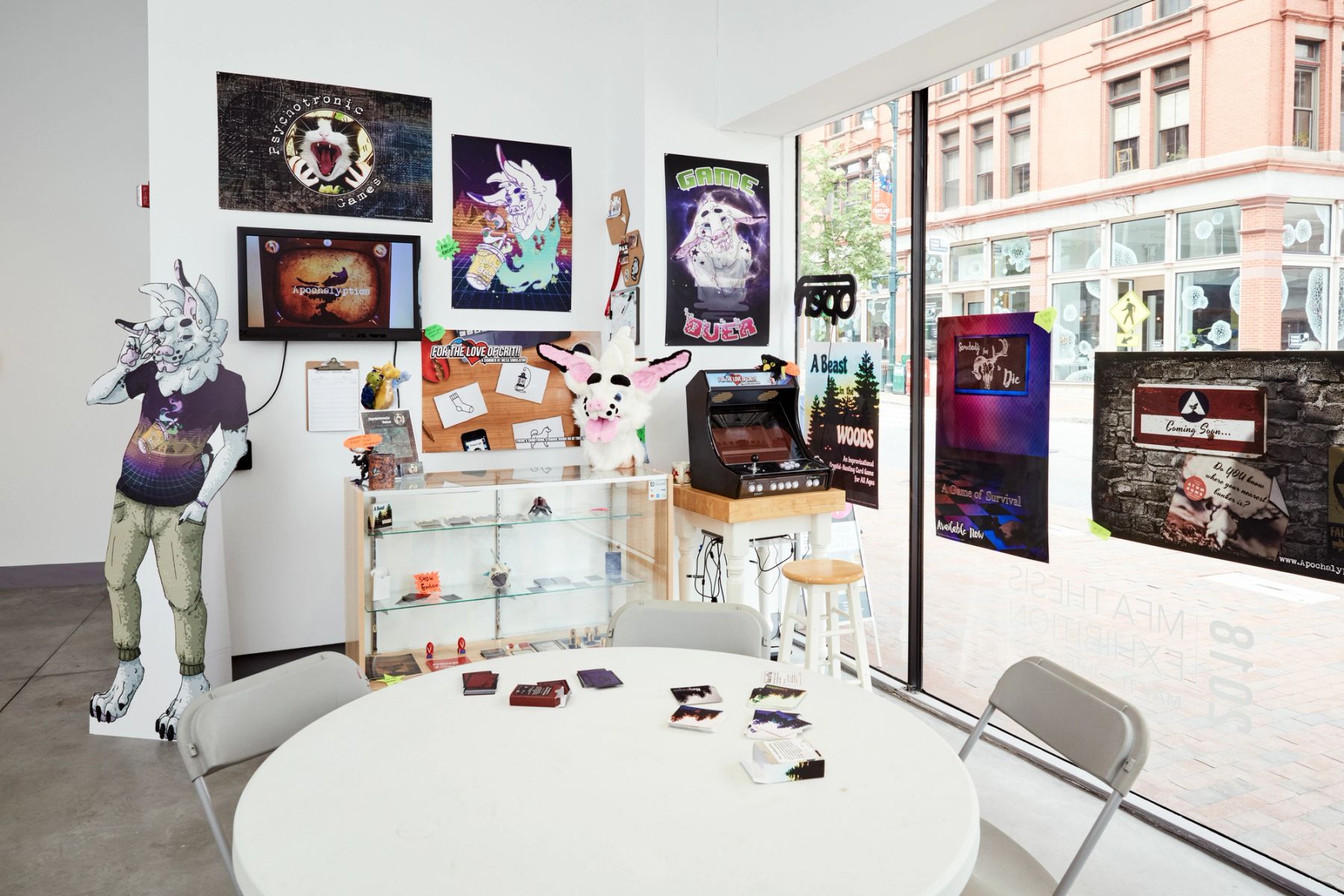 2018 MFA Thesis Exhibition installation view with work by Emile Boisvert.