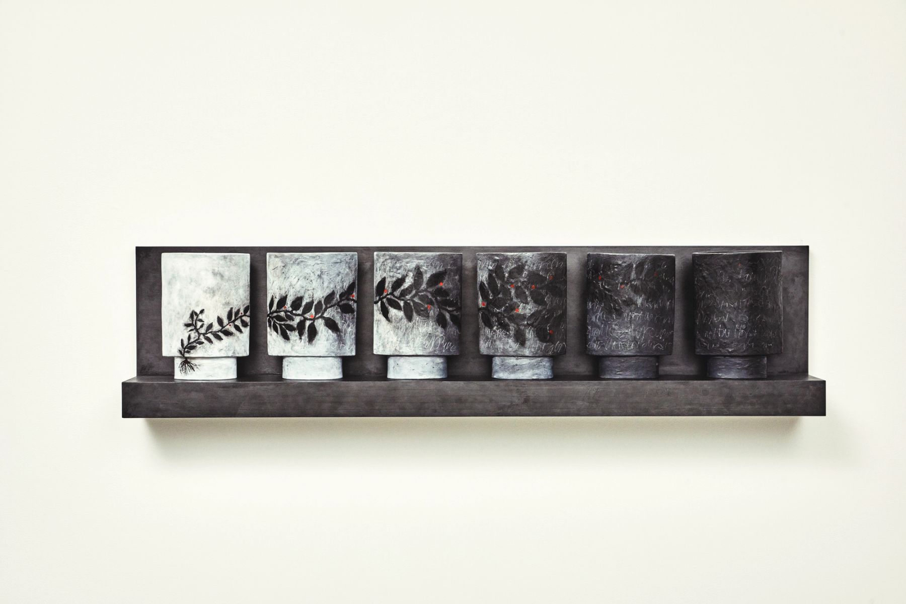 Lissa Hunter, Fade to Black, 2019.