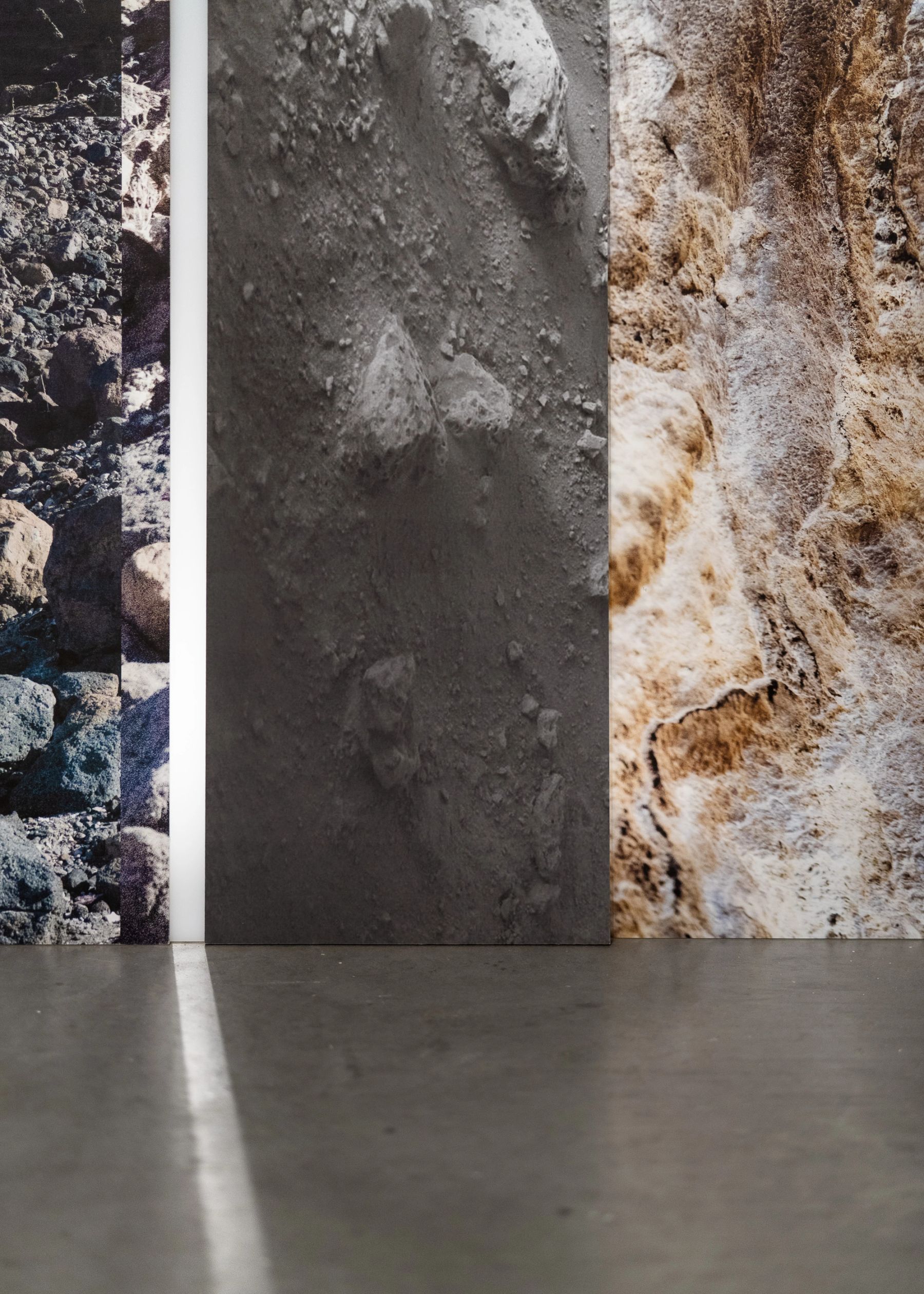 Sage Lewis, Grounded lightbox No. 1 (detail), 2021