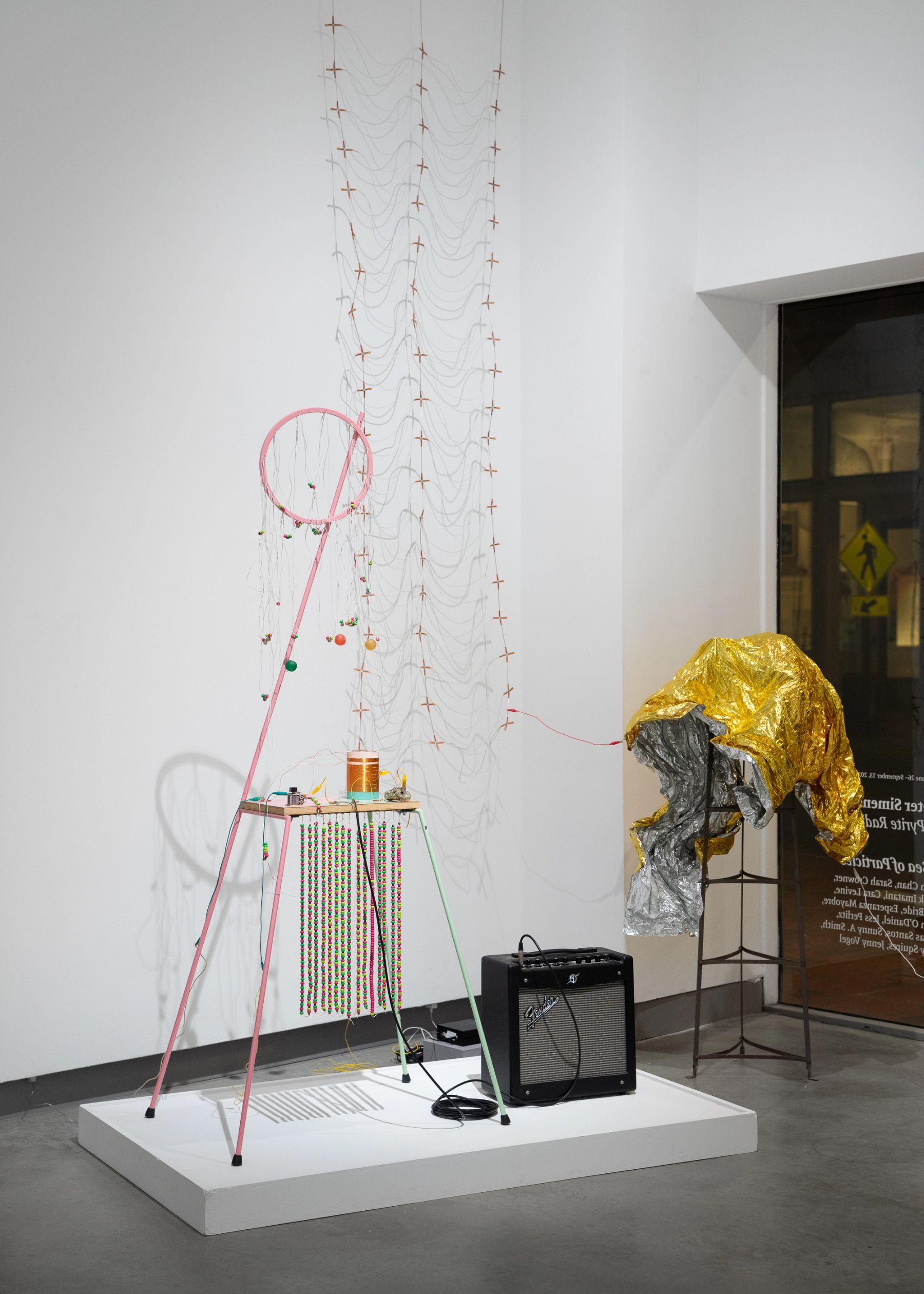 Peter Simensky, pink hair, I don’t care, 2021 (with antennas, speaker, wiring).