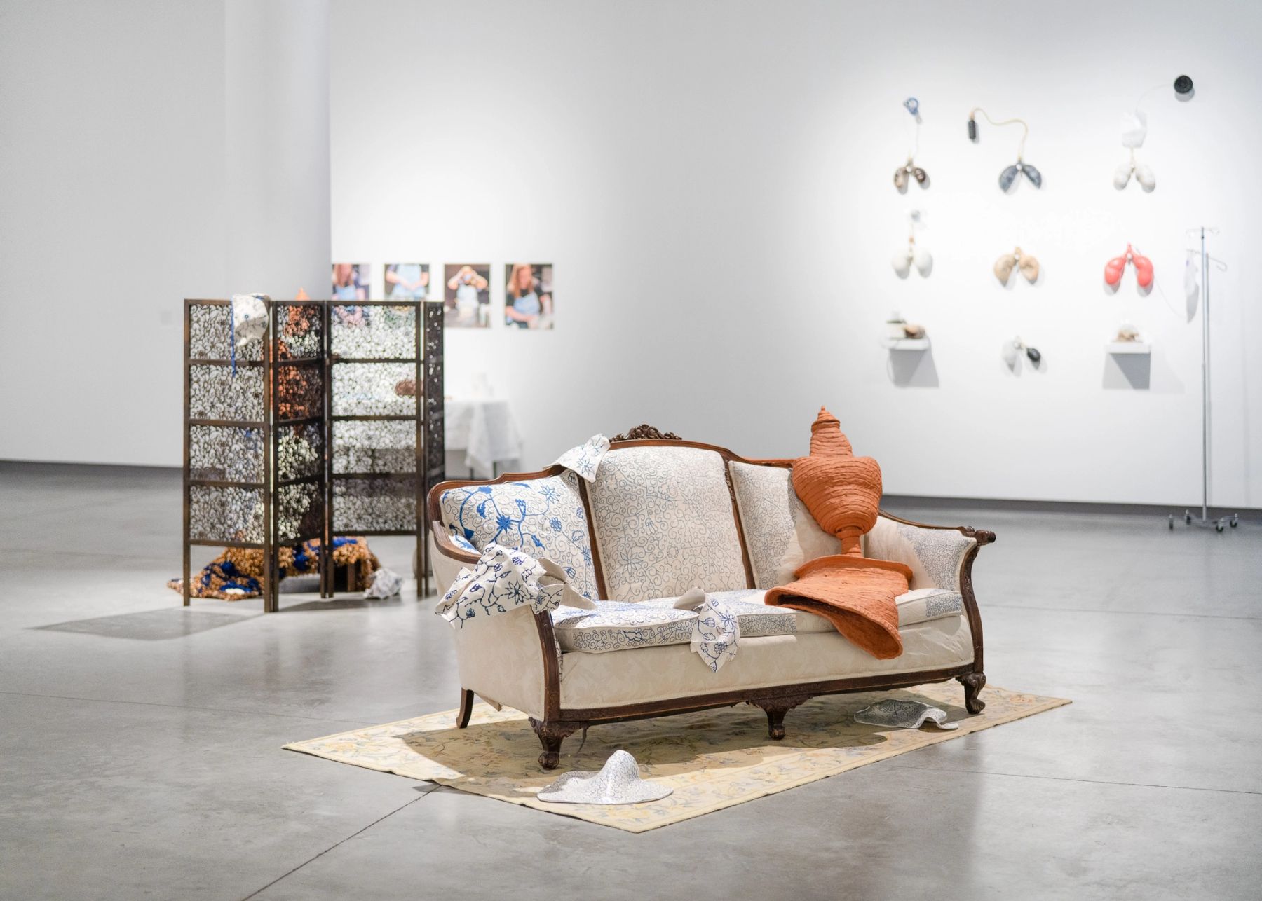Elyse Grams, The White-washing of Good Taste: Eleanor Reclining Nude, 2020.