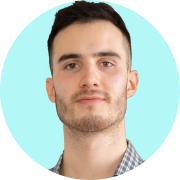 Headshot of a smiling sales ops manager